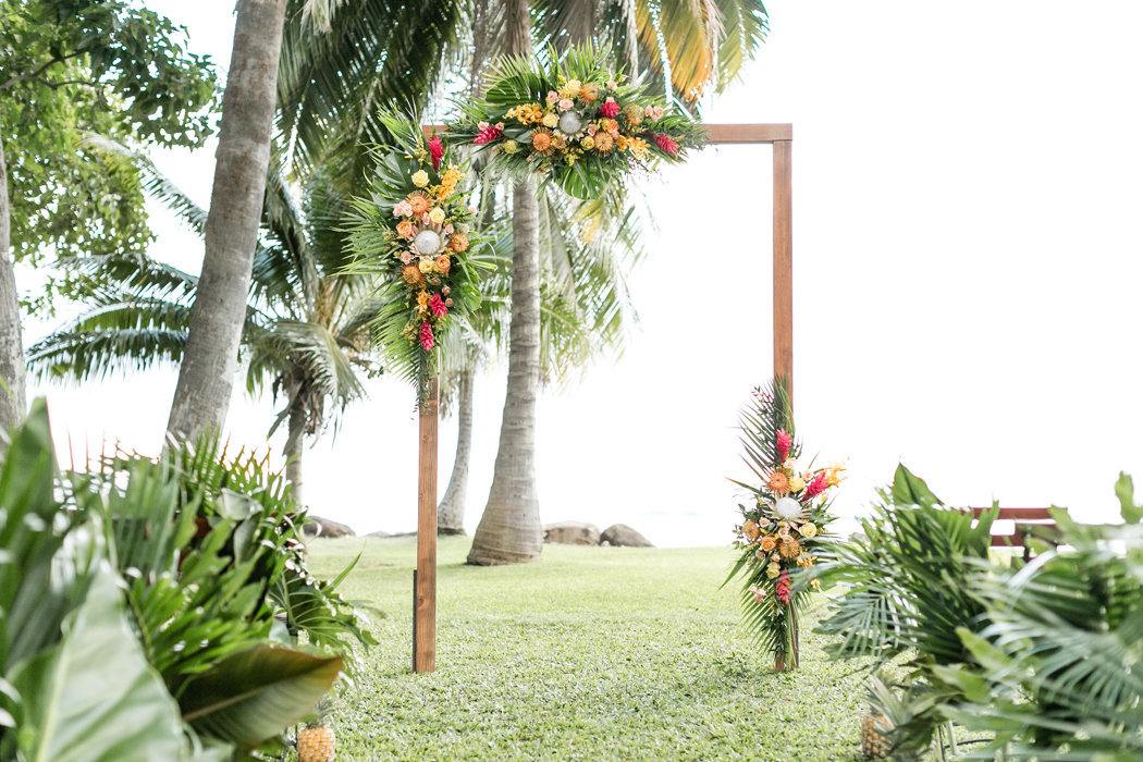 W0518_Dugan_Olowalu-Plantation_Maui-Wedding-Photographer_Caitlin-Cathey-Photo_2595