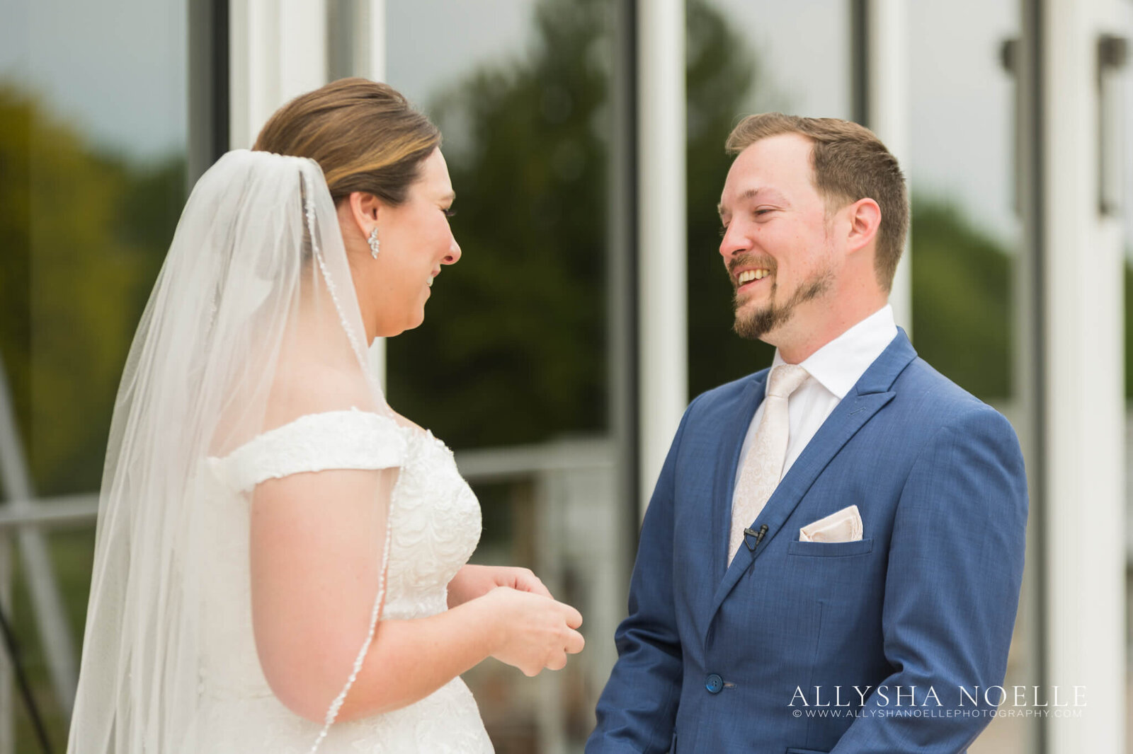 Wedding-at-River-Club-of-Mequon-140