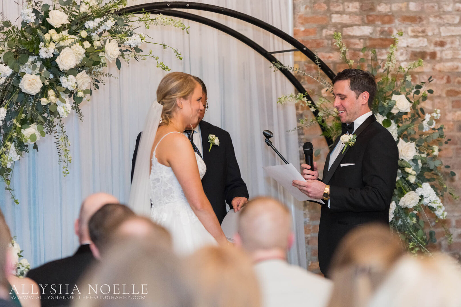 Wedding-at-The-Factory-on-Barclay-in-Milwaukee-0812