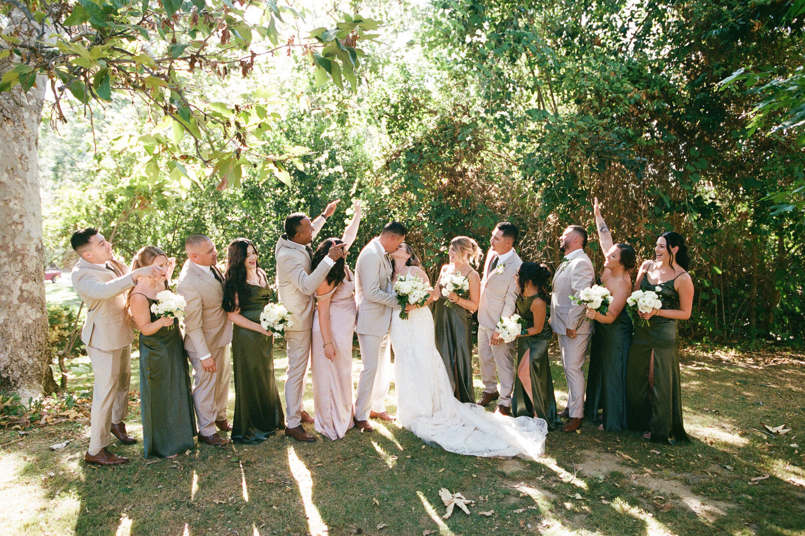 35mm Film Wedding Photography-112-721410020023