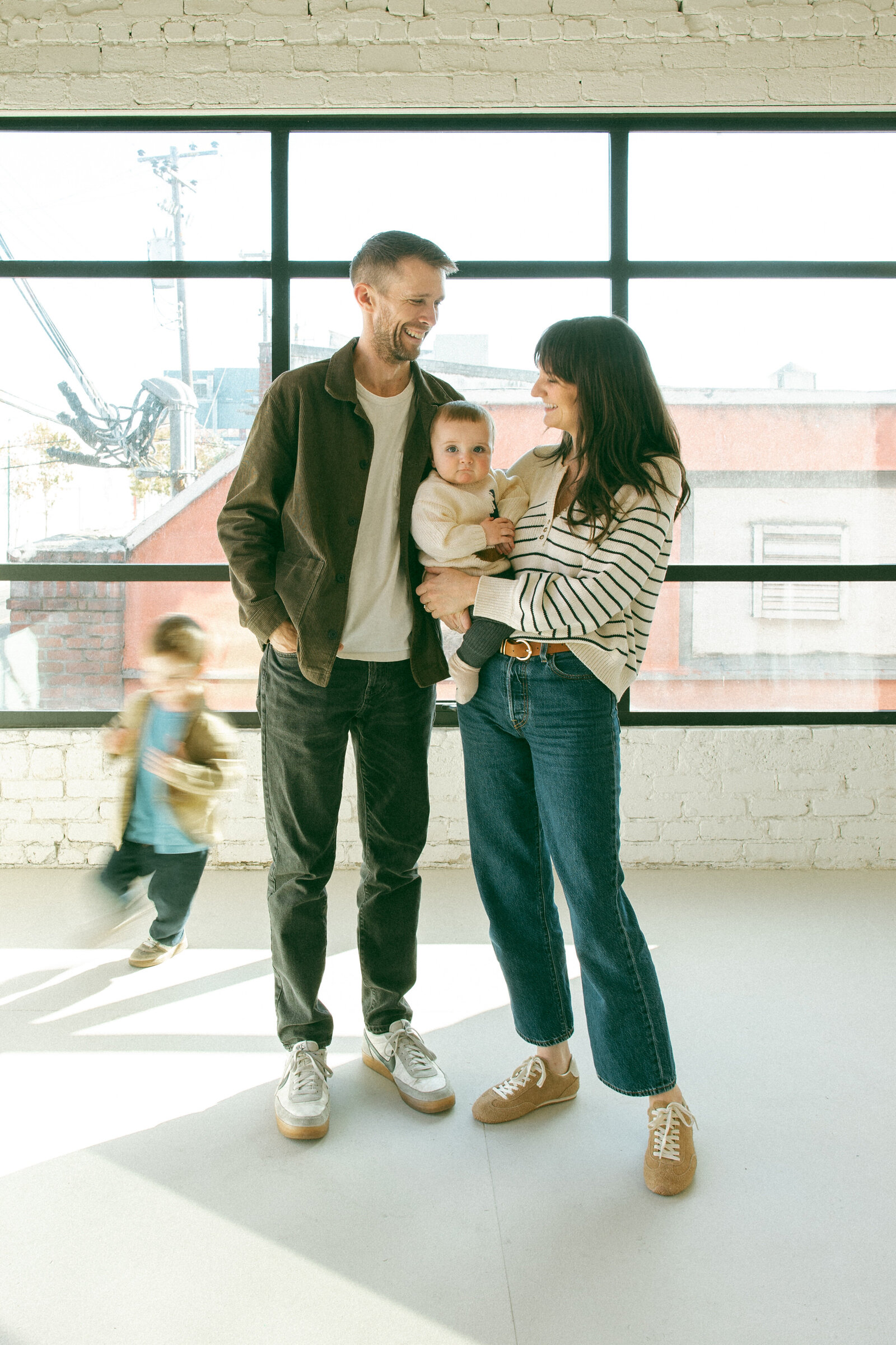 family photographer with a studio oakland