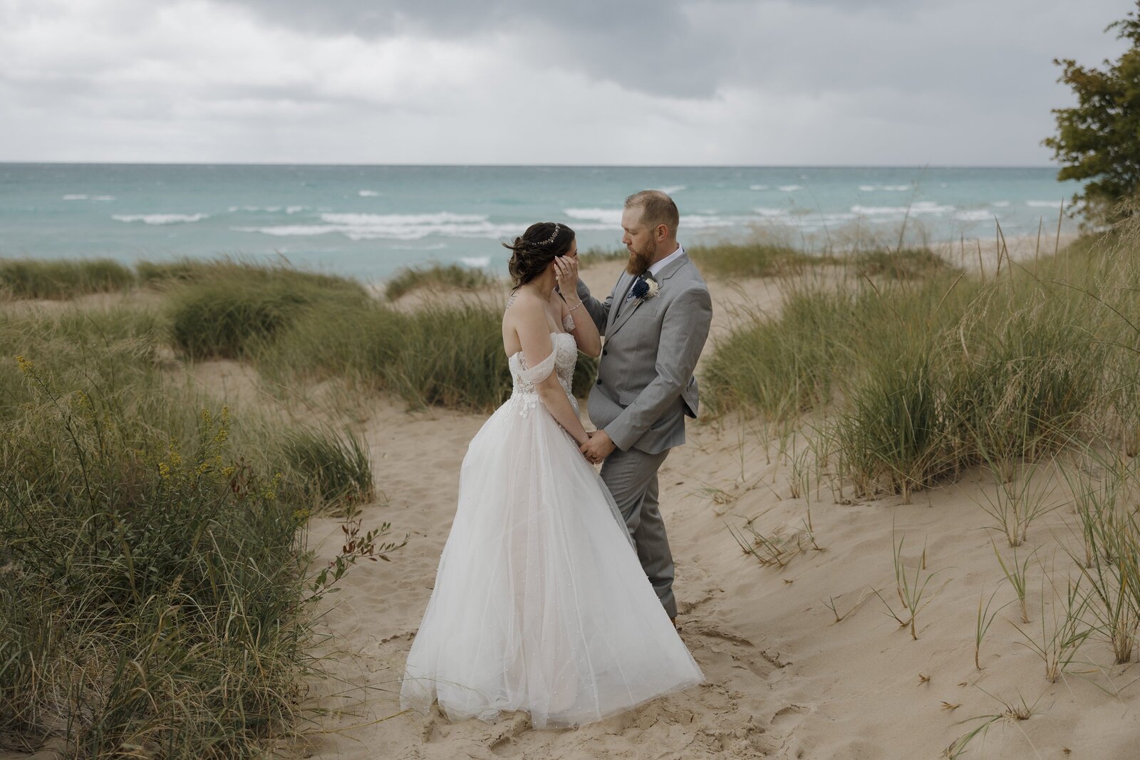 michigan-wedding-photographerIP7A2891
