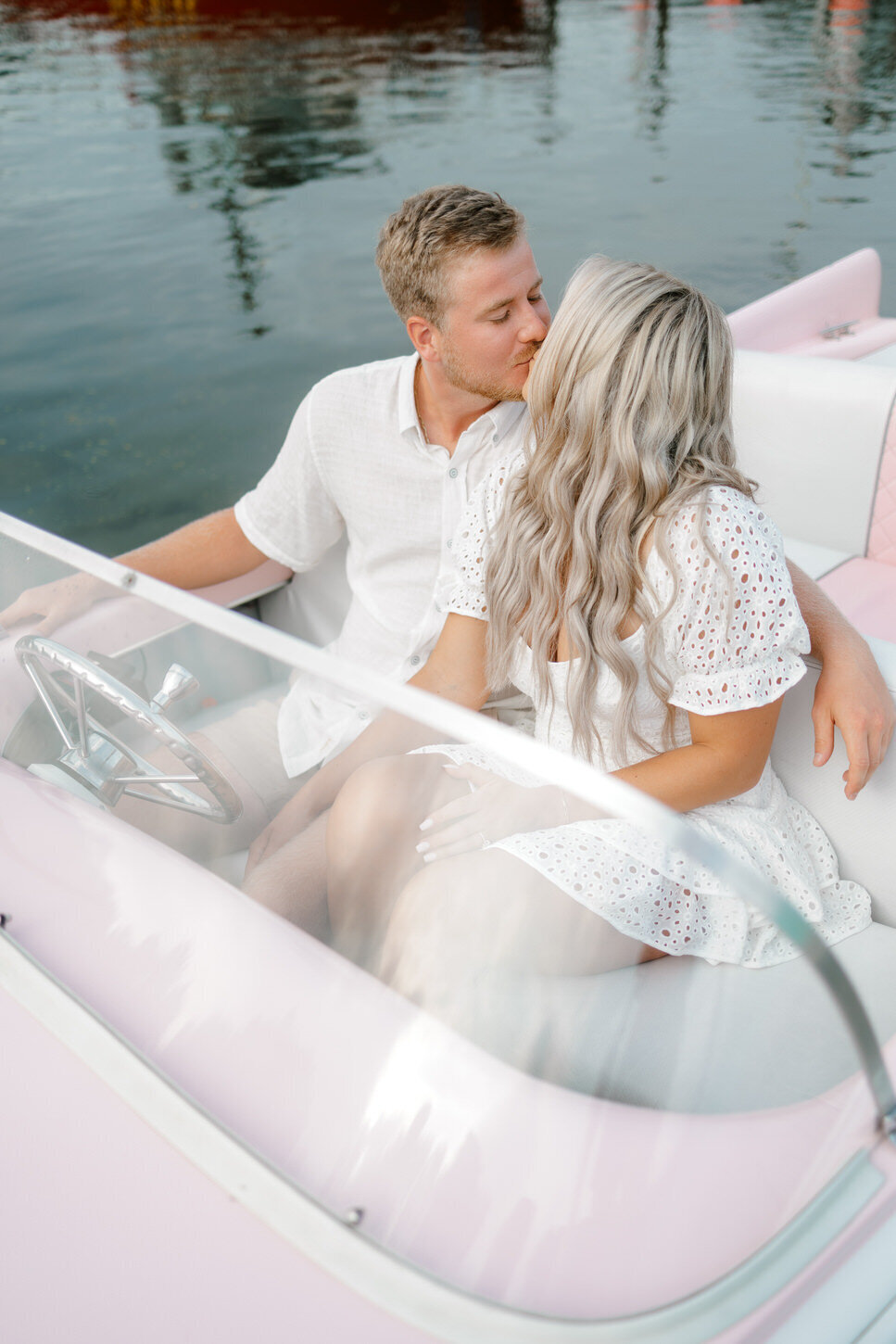 Boat-Engagement-Photos-208