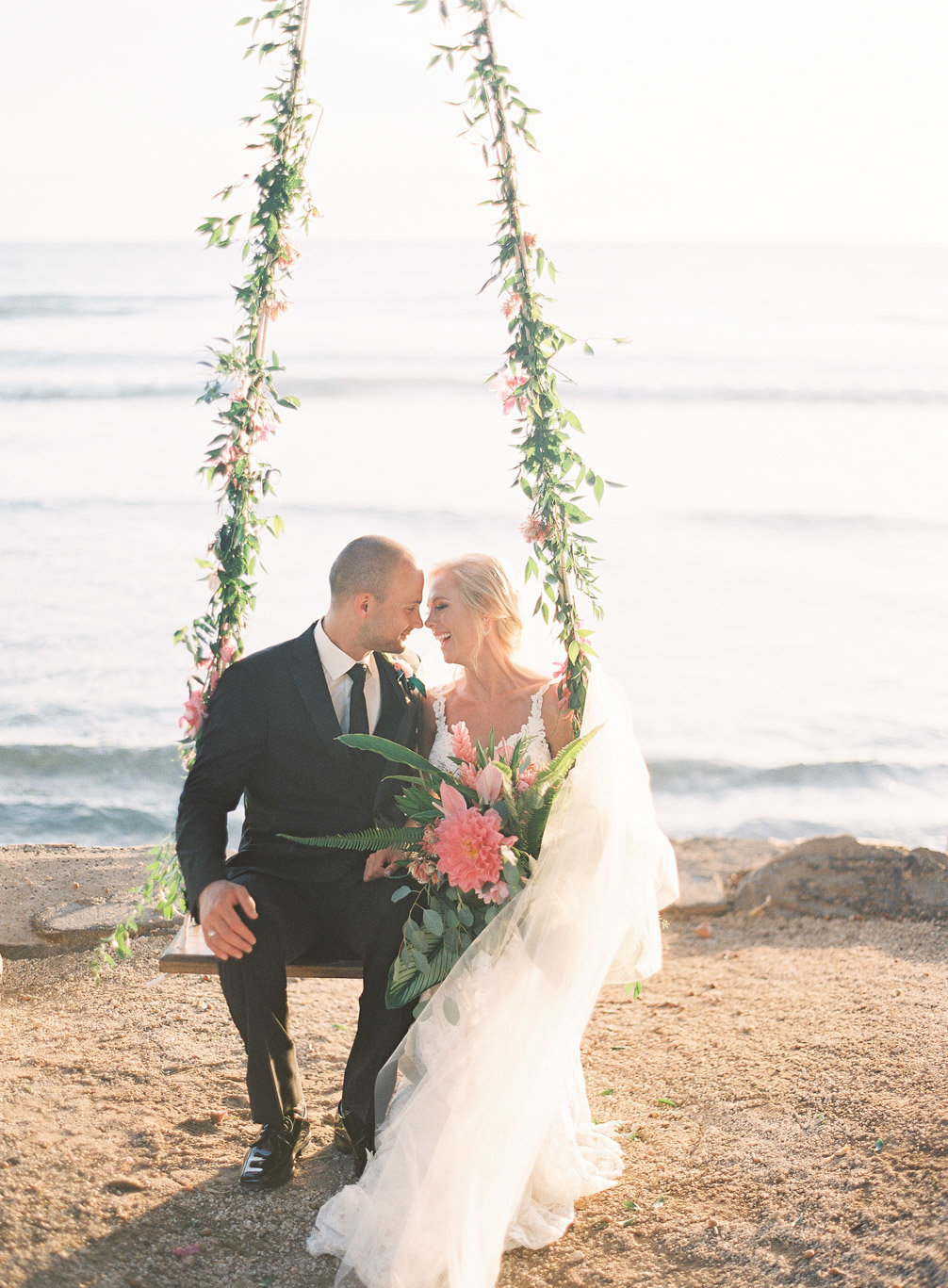 destination-wedding-hawaii