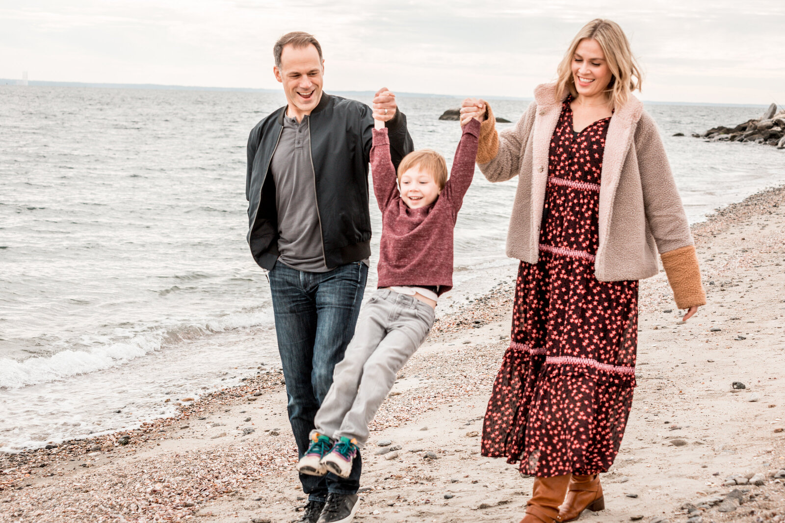 CT-FAMILY-PHOTOGRAPHER-BEACH-SESSION-WESTPORT-CT-4
