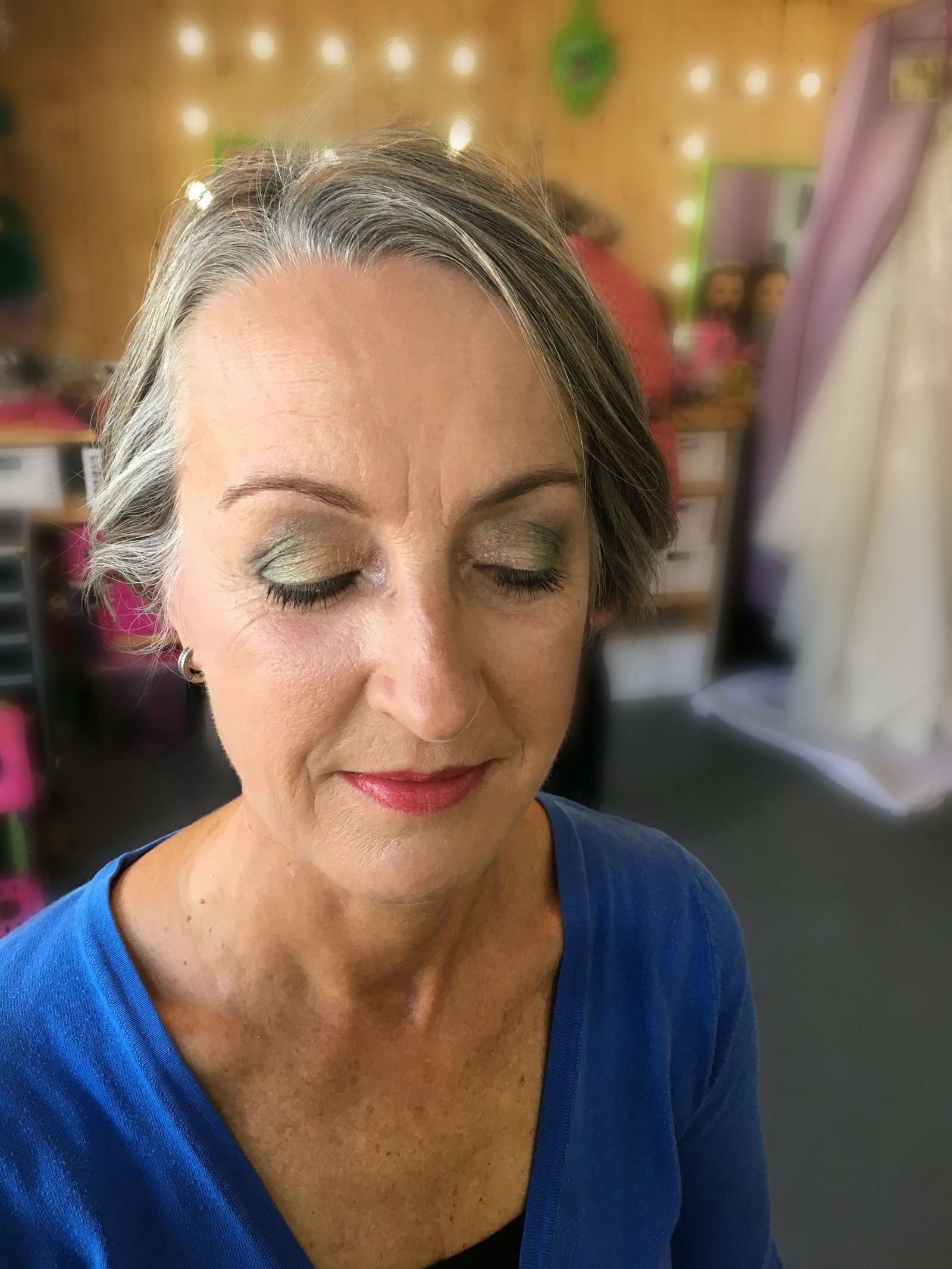 Moeder bruid makeup blur