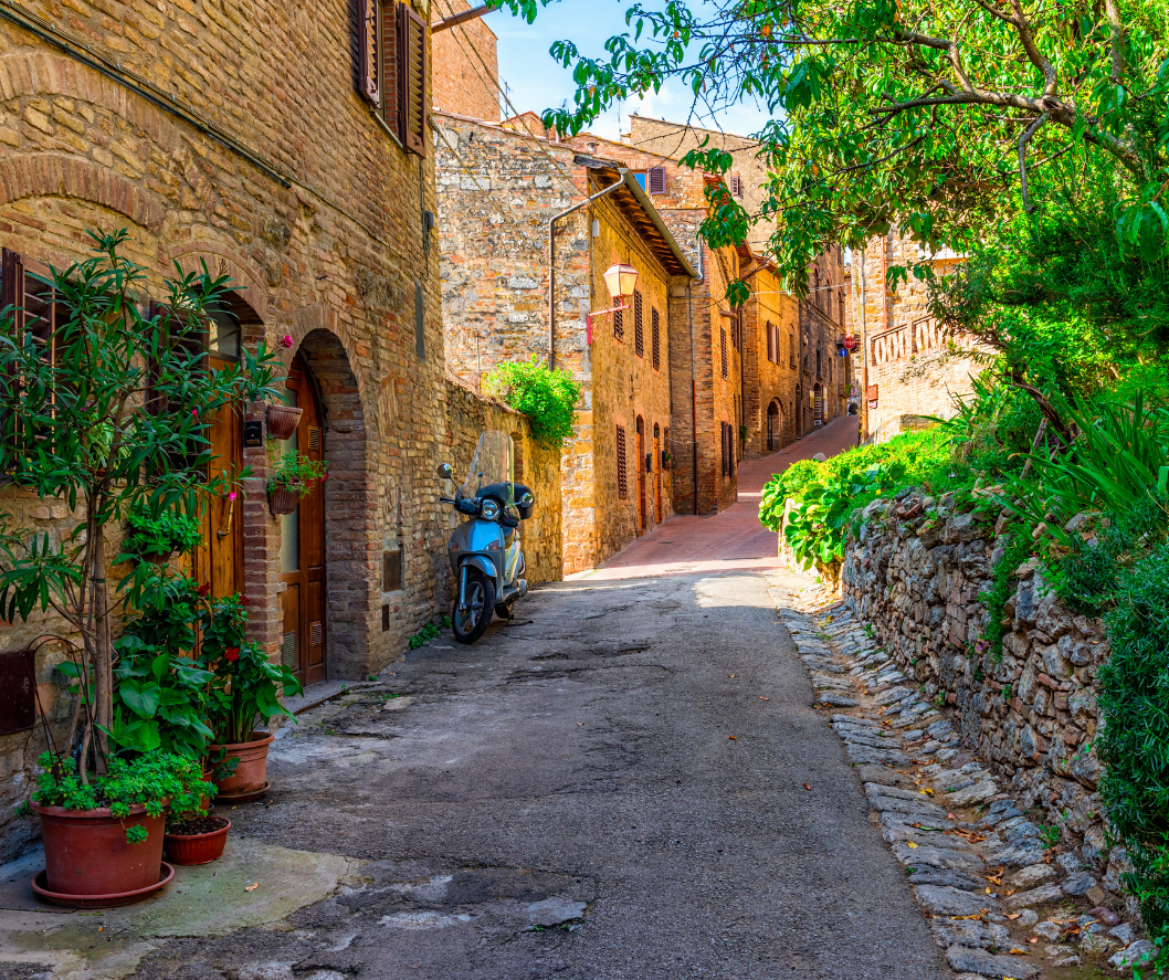 tuscan street