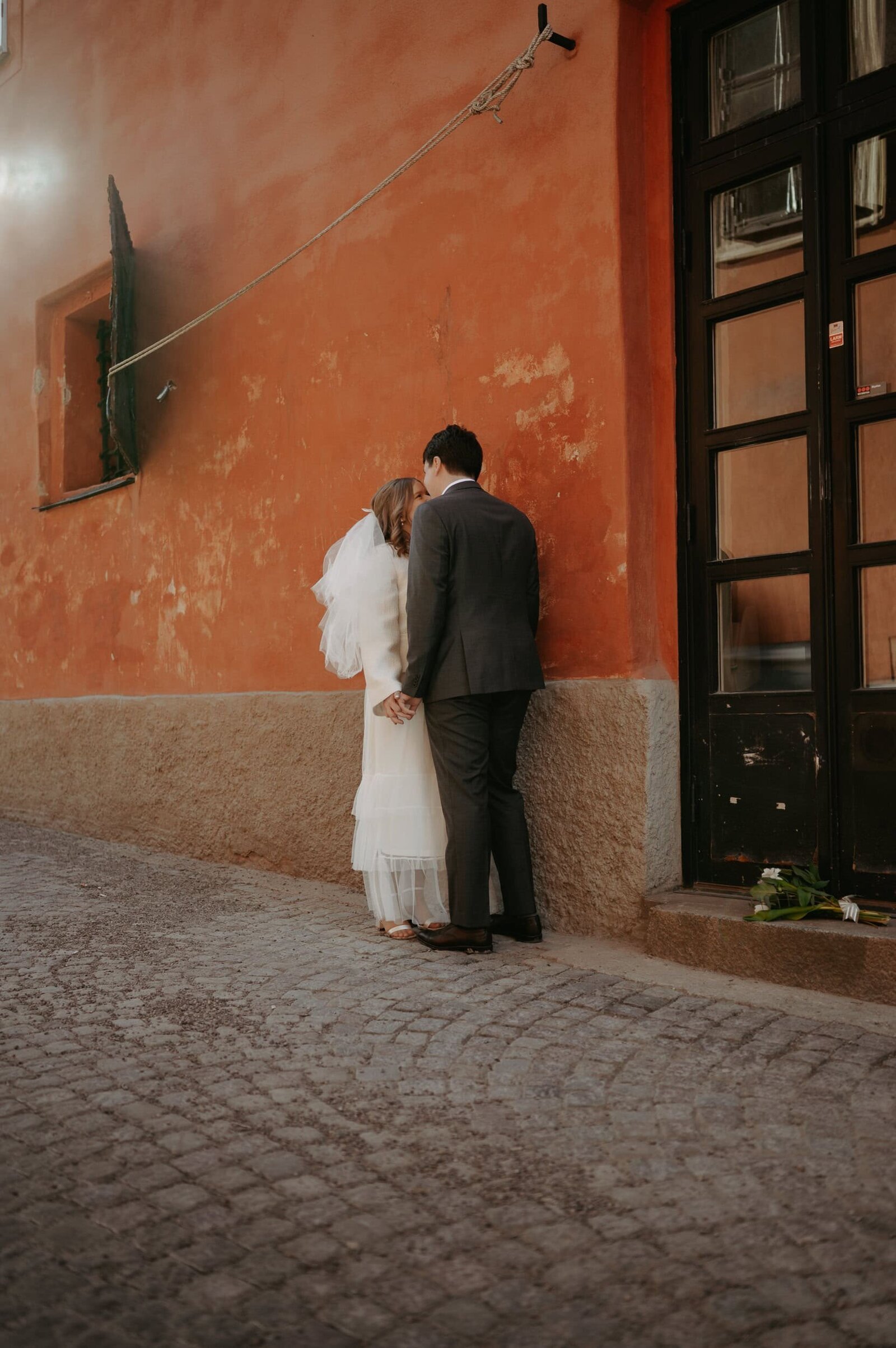 Elin-karlsson-fotografi-brollopsfoto-uppsala-citybrollop