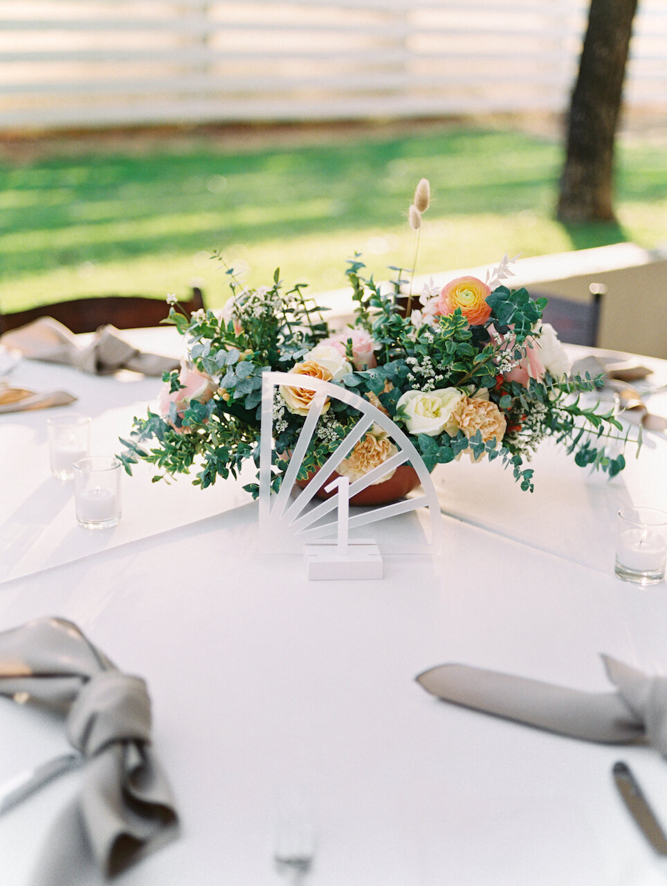 scottsdale-florist-table-number-bike-wheel