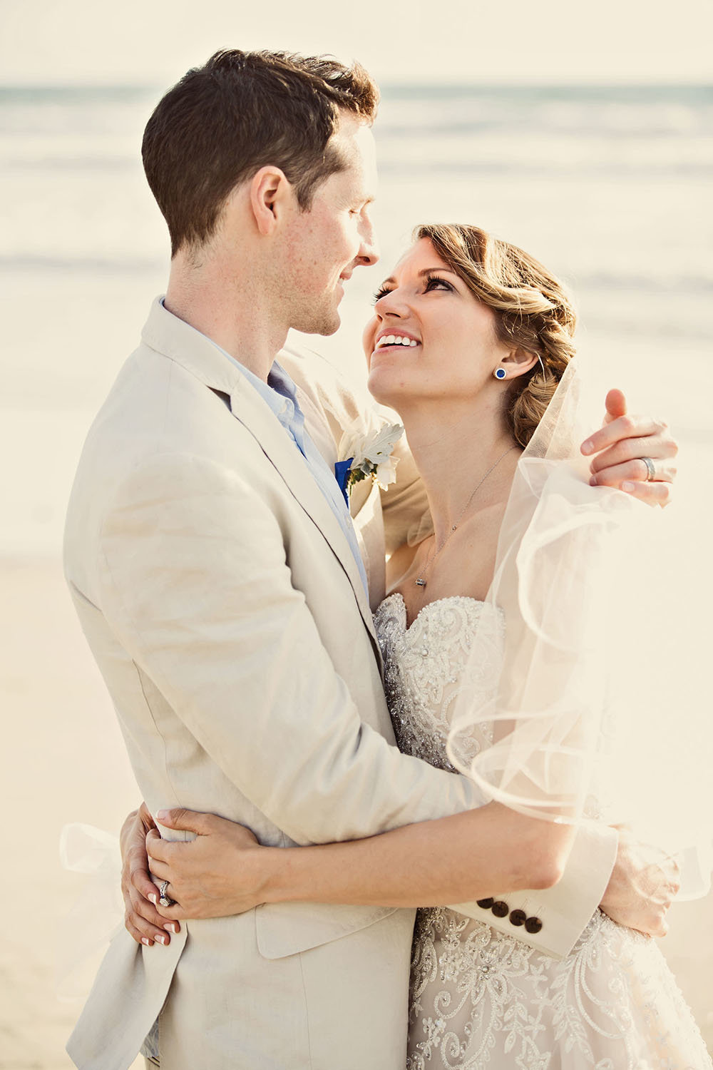 Top 10 beach wedding portrait ideas