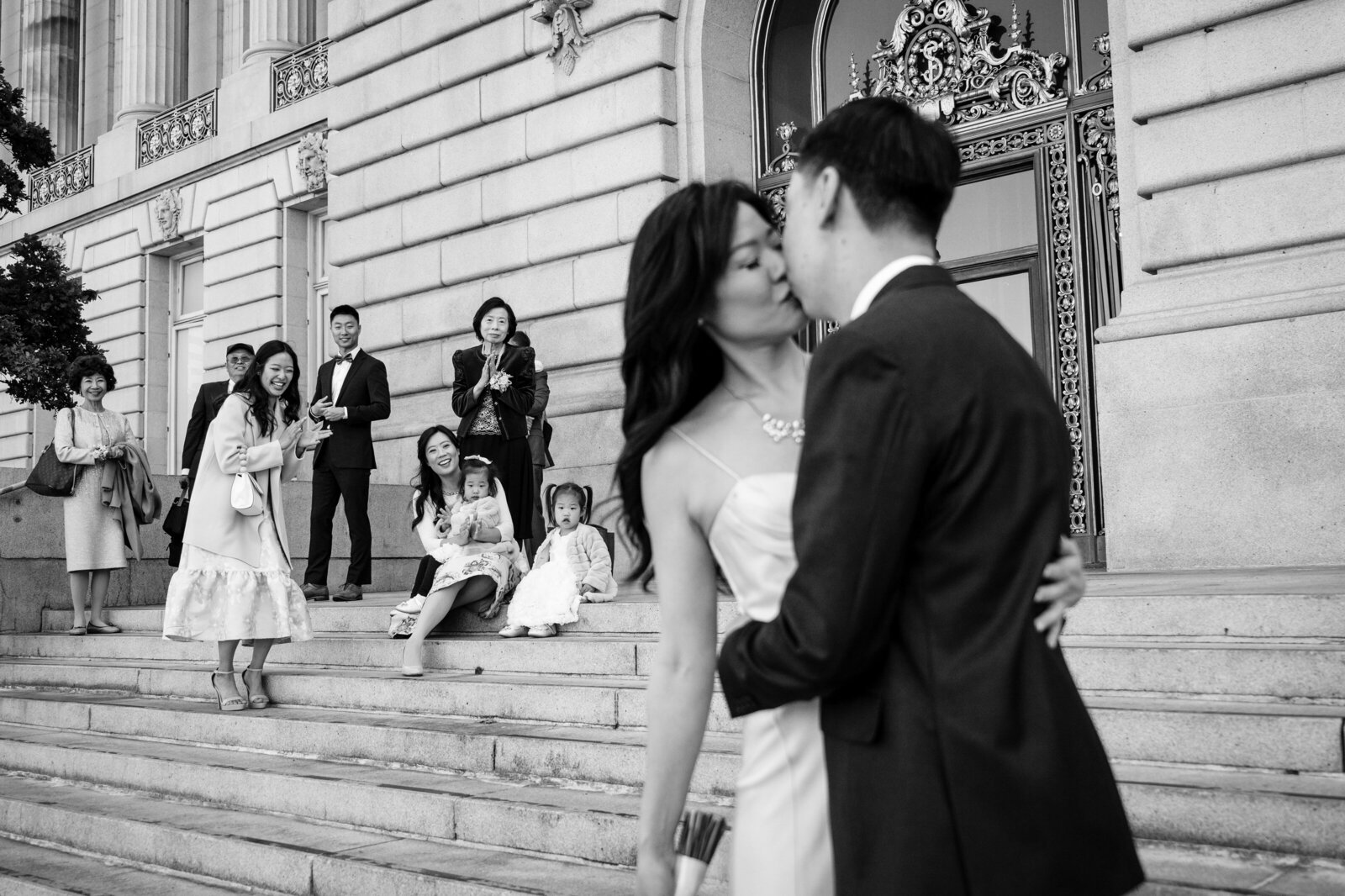 SF-city-hall-wedding-photogrpaher019