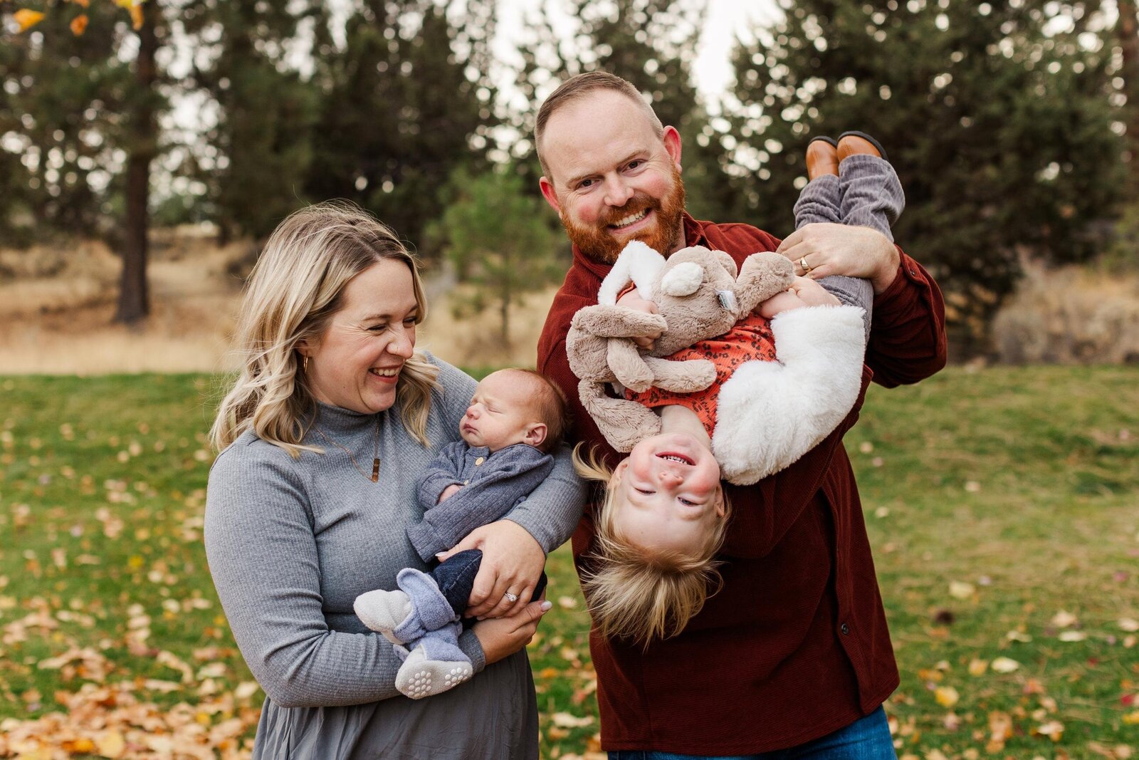 Peters Family - Nov - HANNAH TURNER PHOTOGRAPHY 2024-52
