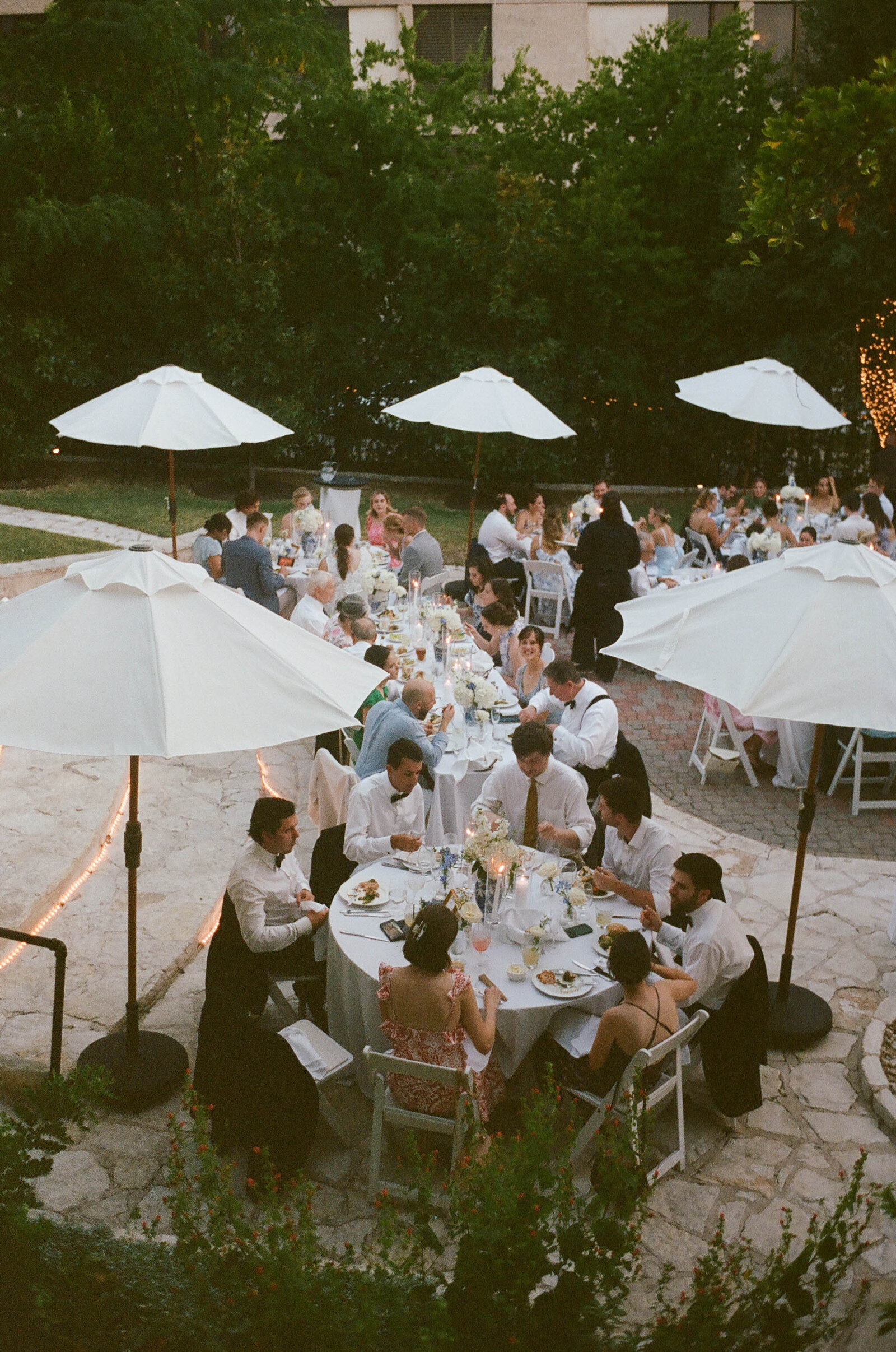 Rachel-Haddon-Allan-House-Austin-Texas-Wedding-Kyra-Noel-Photography-0002