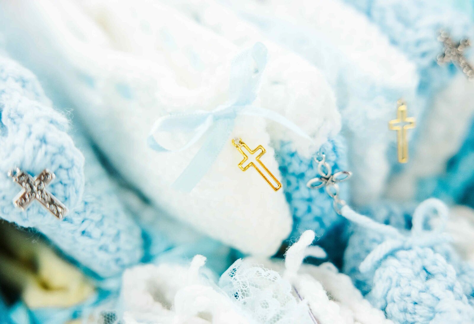 crosses on cradles for baby boys in Heaven