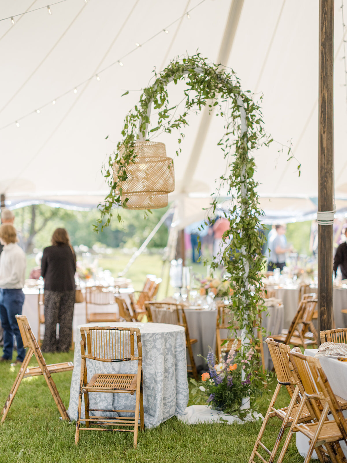 outdoor-wedding-details