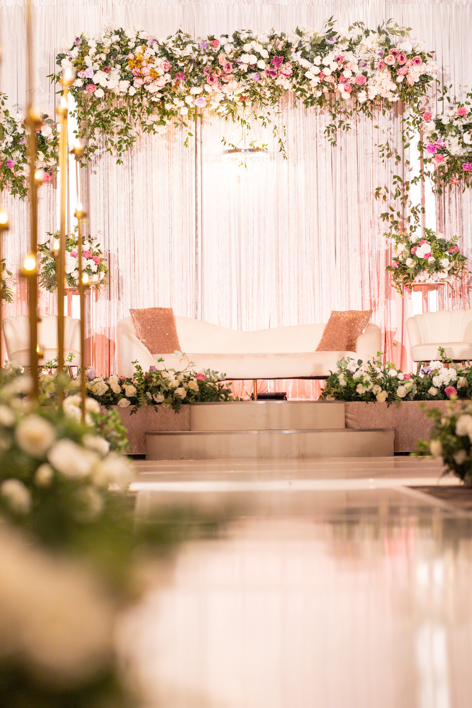 Dallas-desi-wedding-stage-details