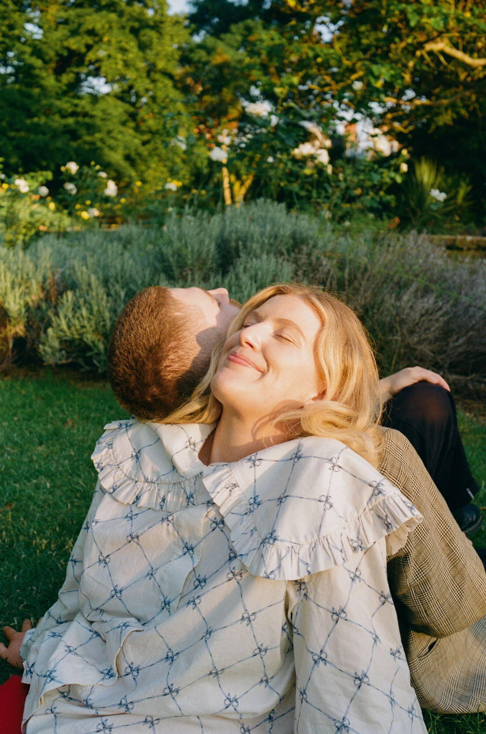 Zara Staples Couples | London Photographer14