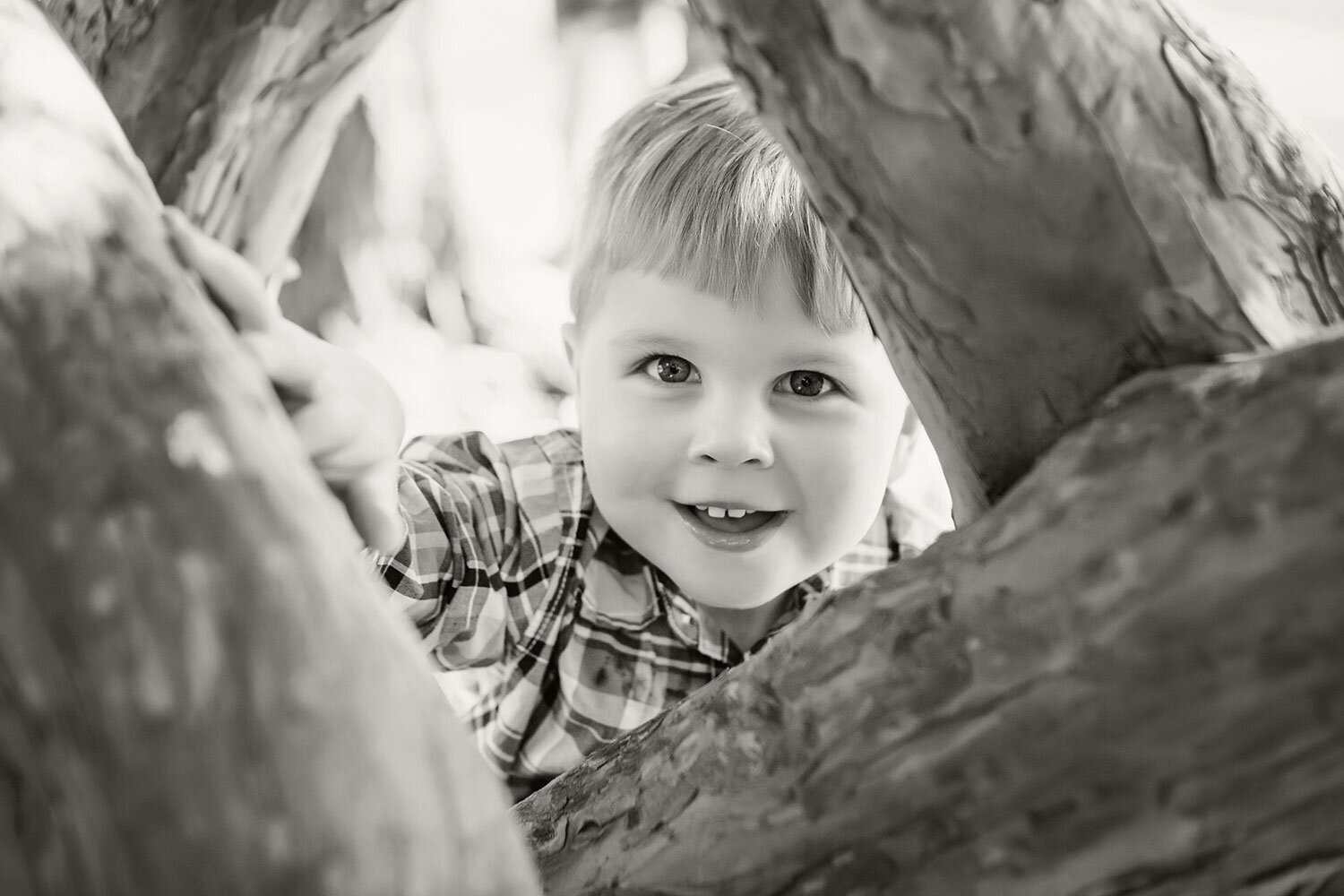 Session-for-Alana-O'Connor_Marty_Second-Birthday_095_edit_bw_retouched