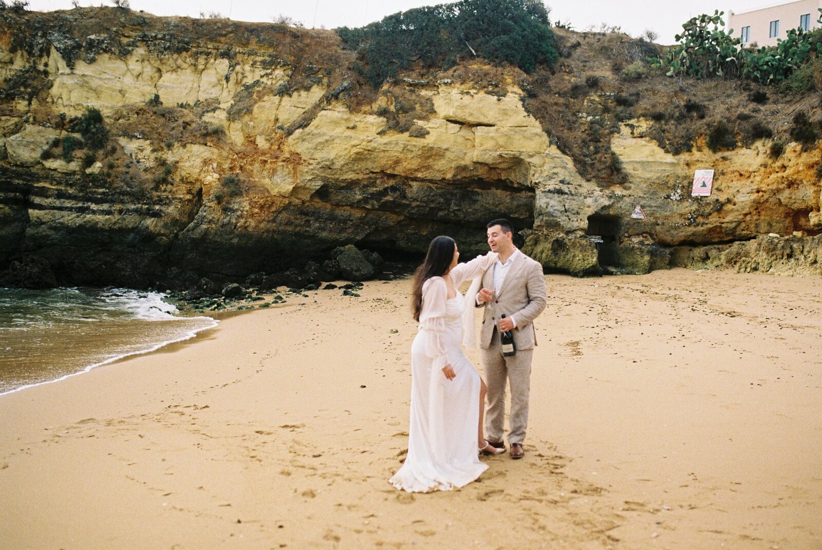 Portugal elopement photographer