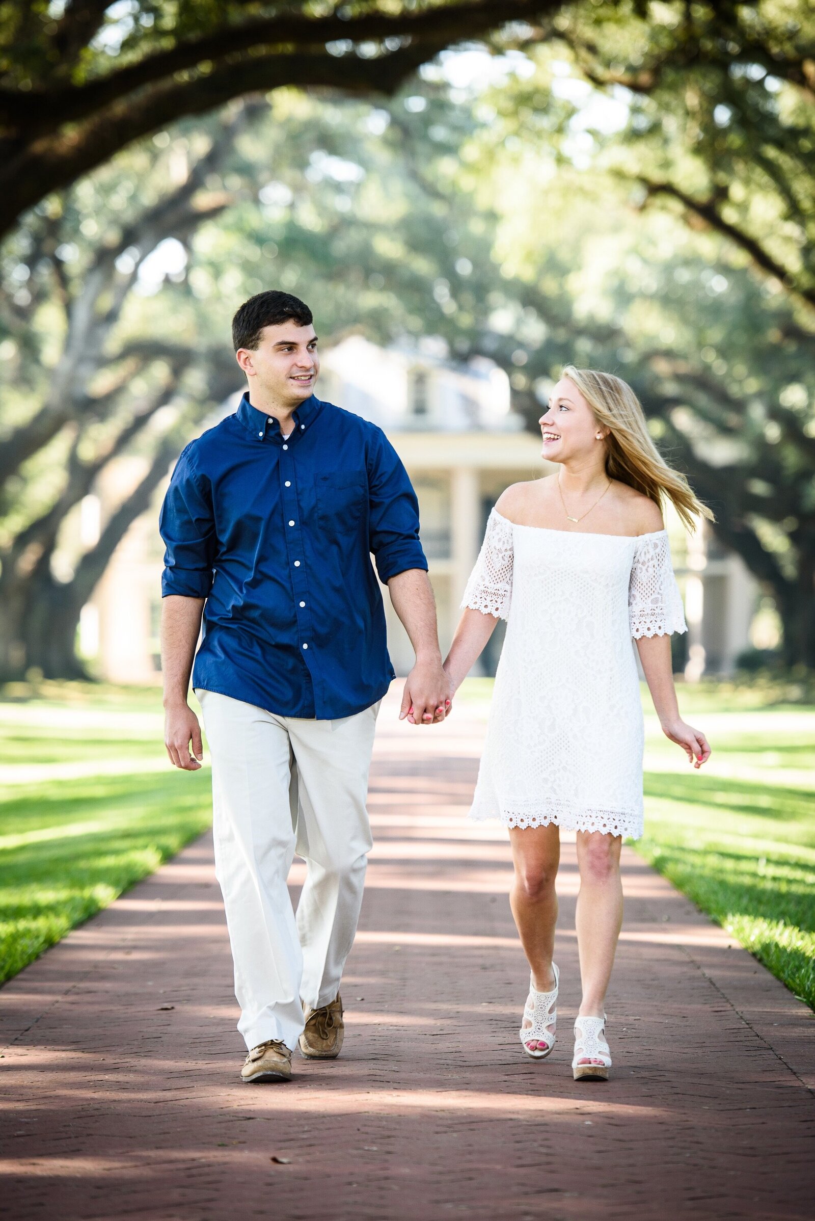 Engagement portrait at Oak Alley Plantation