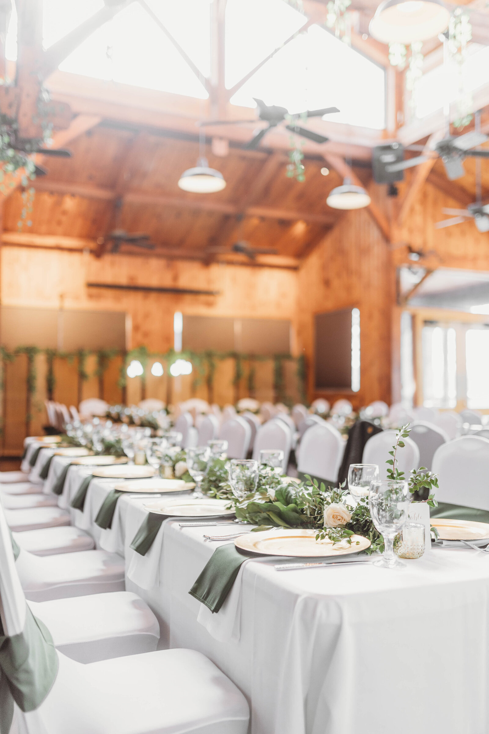 adventures-on-the-gorge-wedding-15