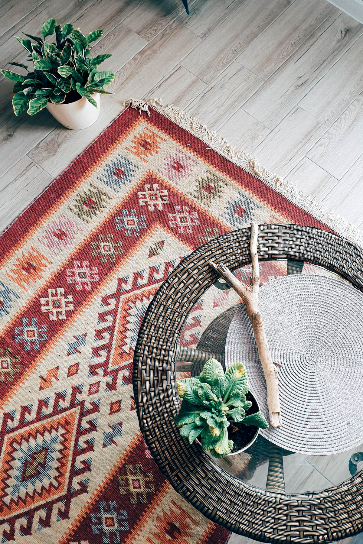 Girlboss-Designer-Interior-Design-Website-Templateq-291
