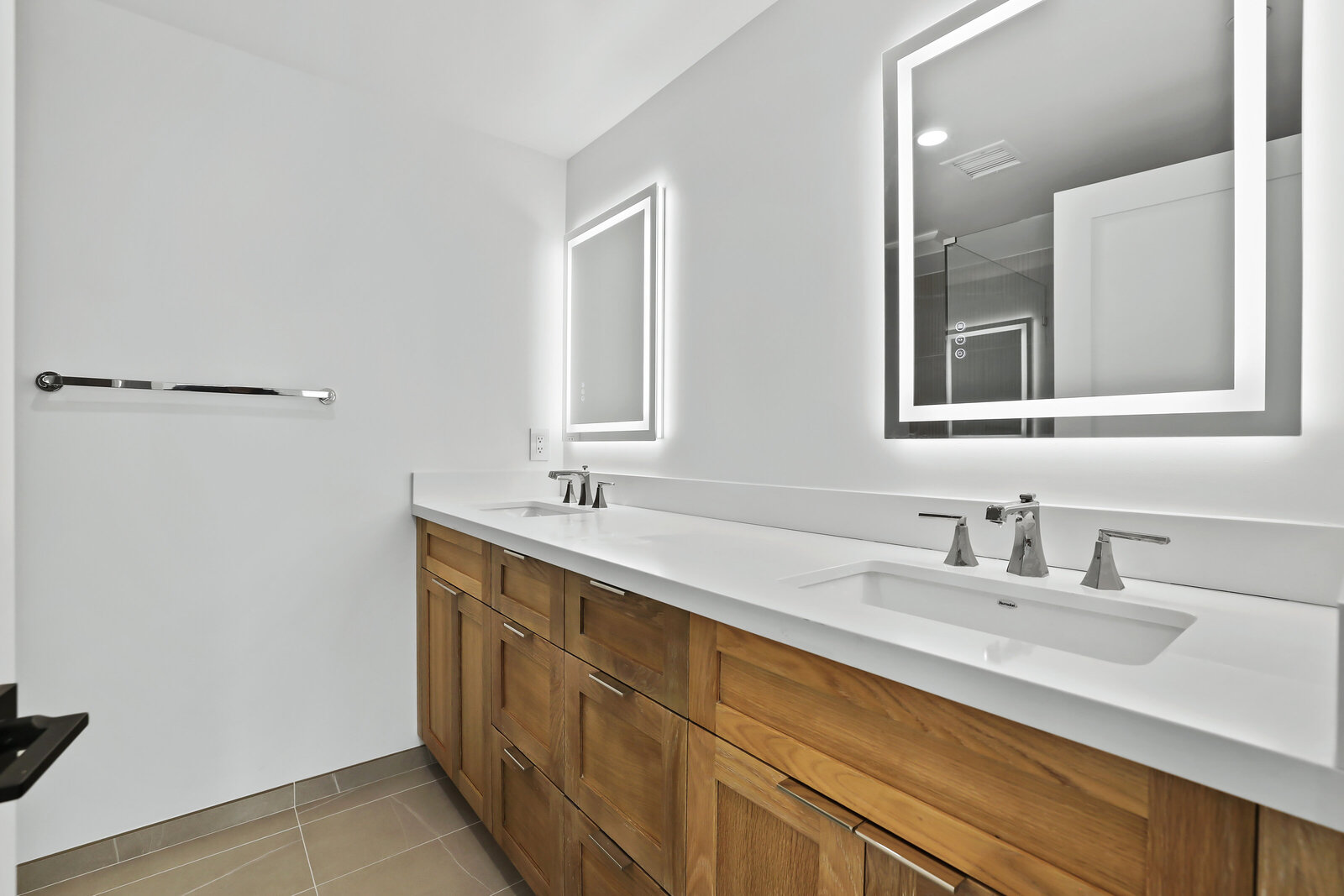 California_Real_Estate_Photography_1818BalboaReshoot-55