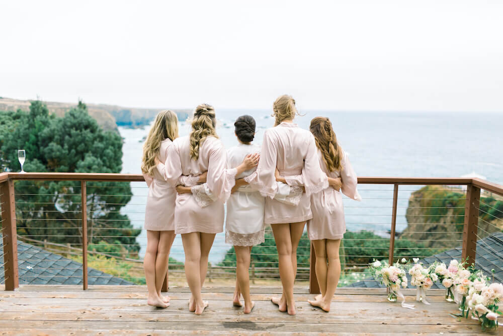 heritage-house-resort-ca-bridal-party-getting-ready