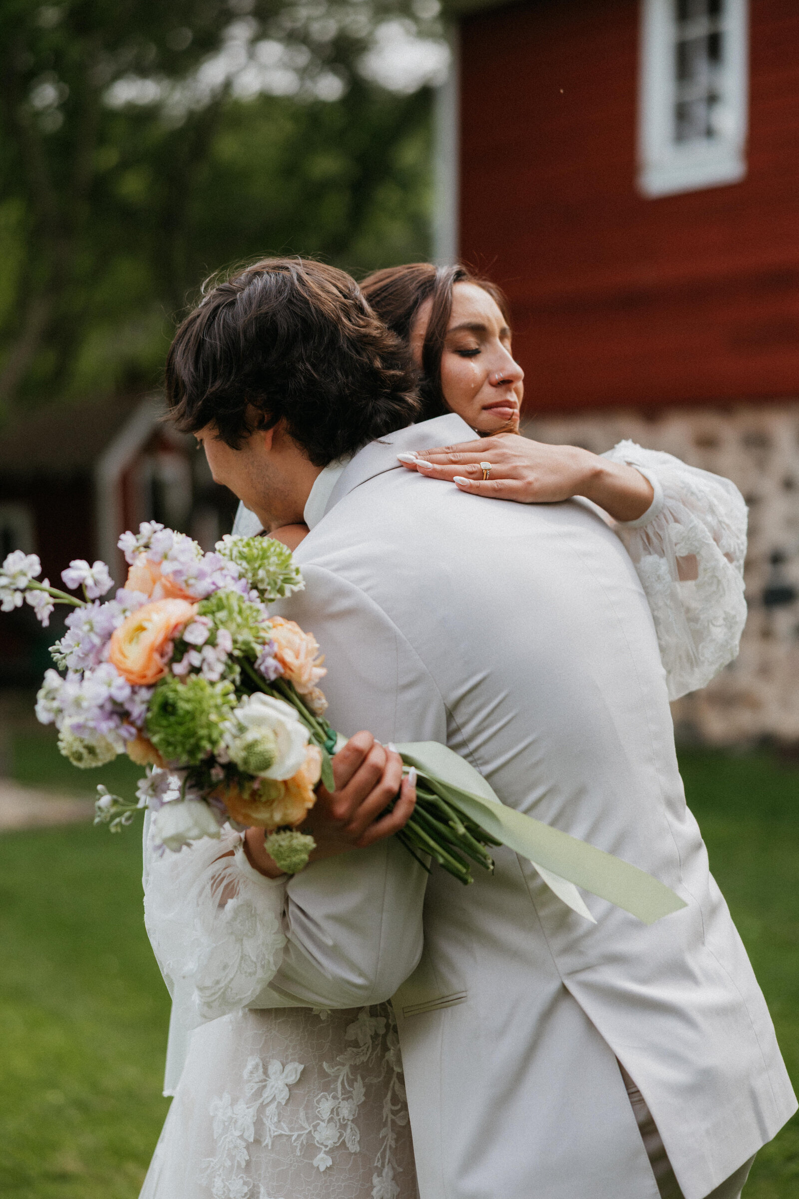Alex-McCrary-Photography-Maddie-Robbie-Wedding-Halverson-House-Waterford-Wisconsin-45