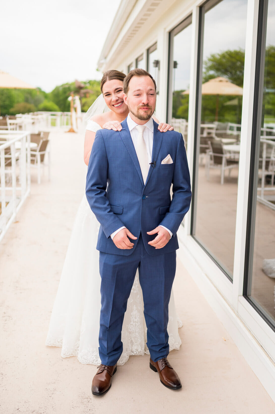 River-Club-of-Mequon-Wedding-359