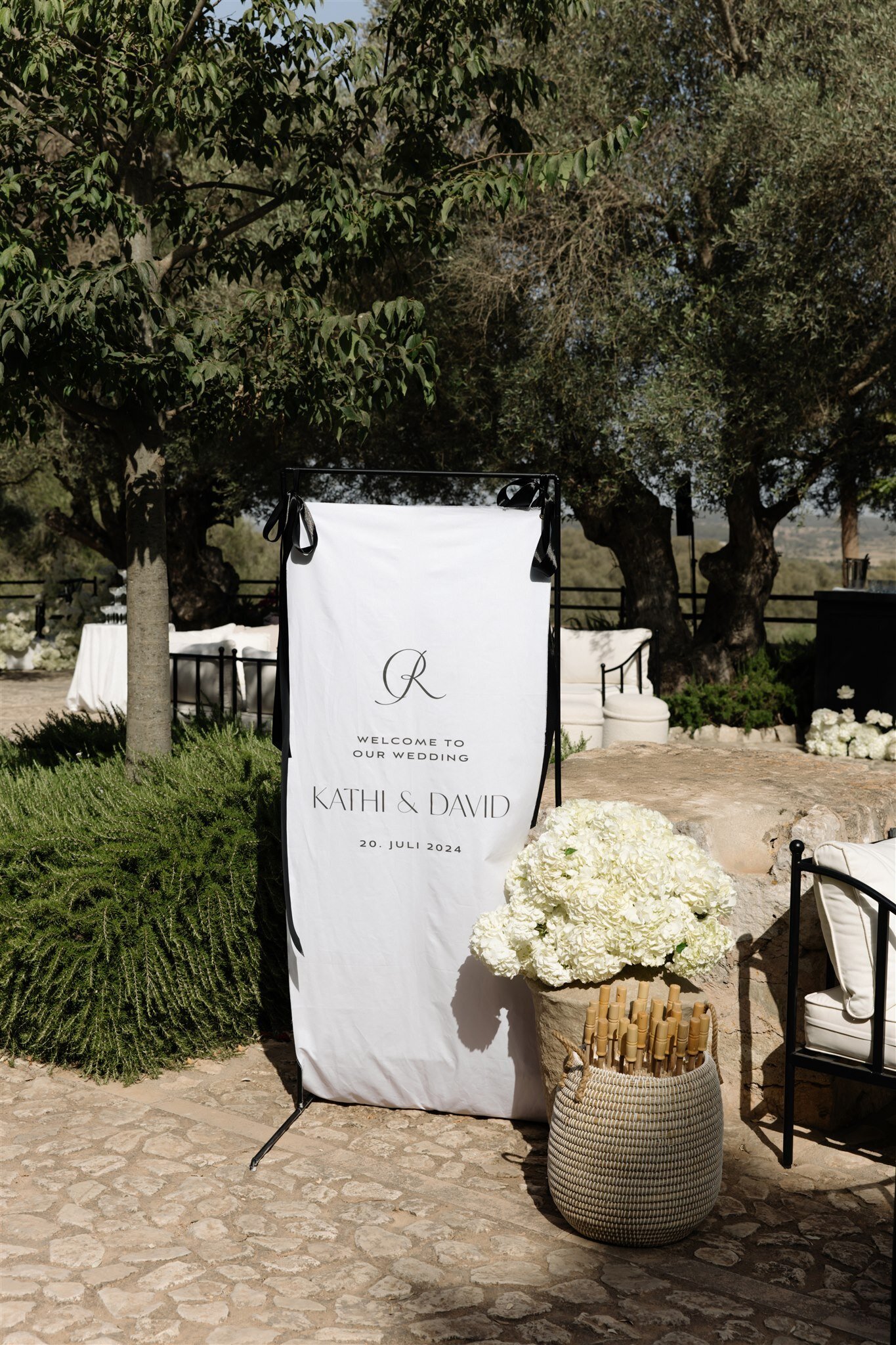 Kathi-David-Wedding-Day-Preview-57
