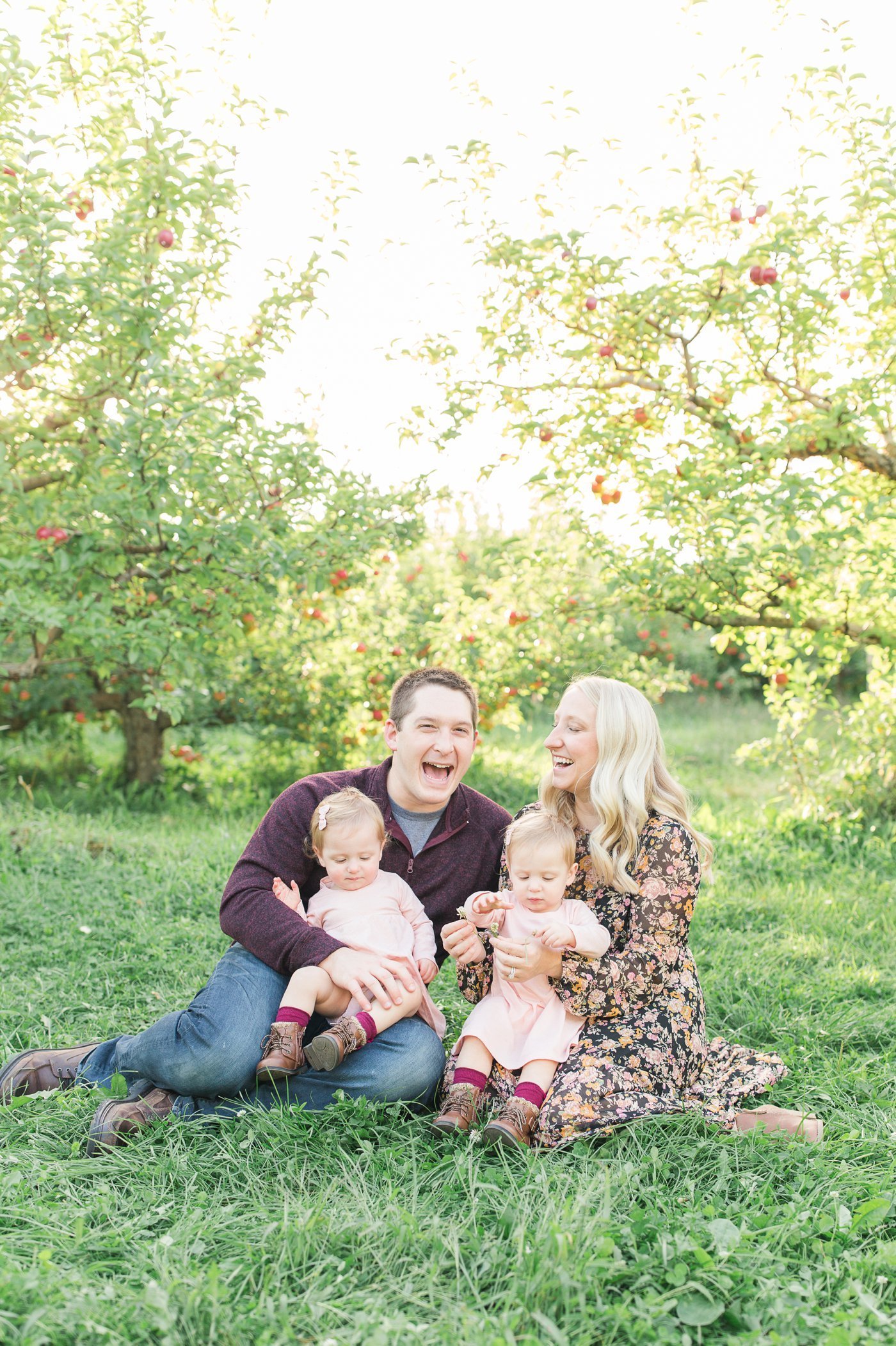 fall-the-apple-farm-victor-new-york-family-portrait-26