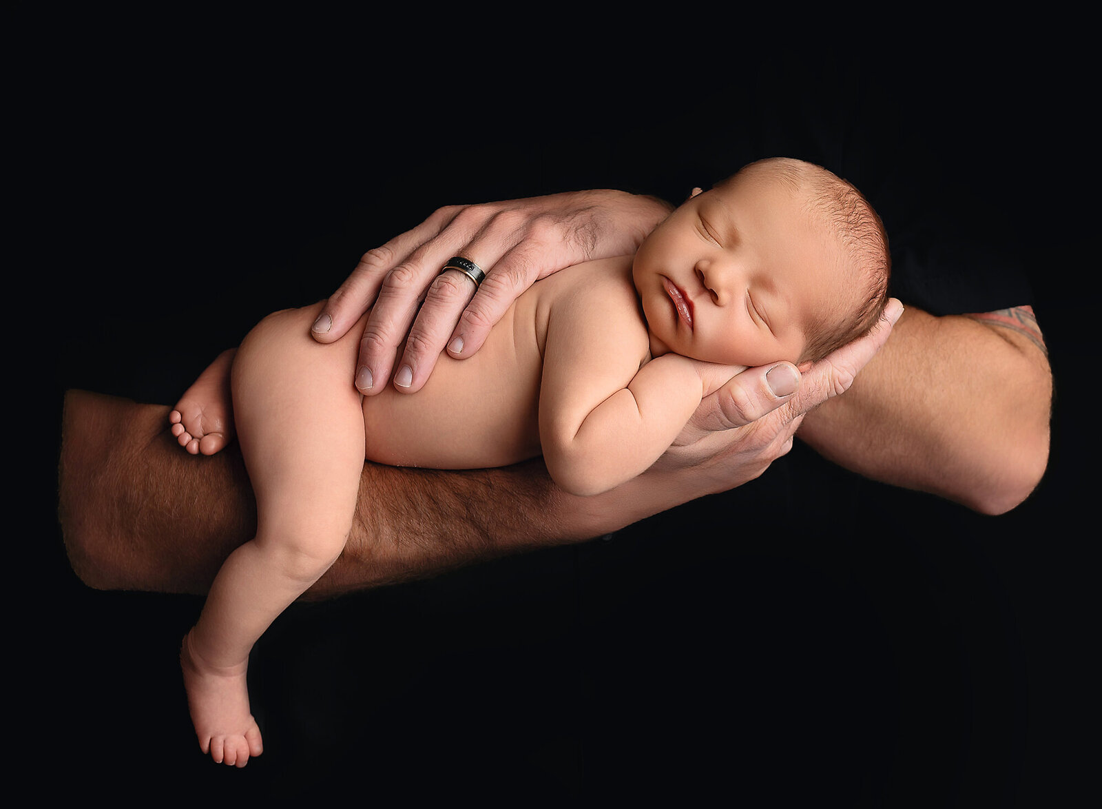 BestMenifeenewbornphotographer