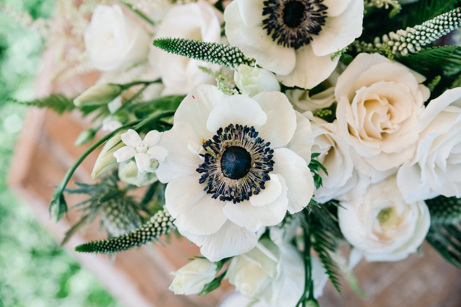 Floral details at a Radnor Hunt Landing wedding.