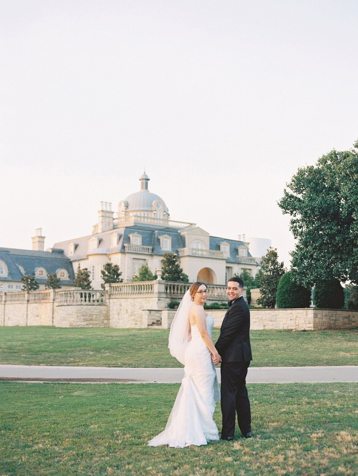 The Olana - Dallas Texas - Wedding - Amanda & Russell Franco - @stephaniemichellephotog - Stephanie Michelle Photography LLC - 31-R1-E013