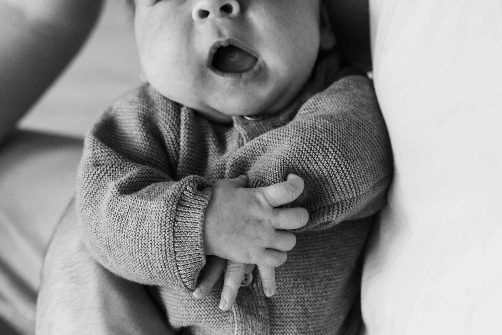 Get-framed-photographpy-newborn-3