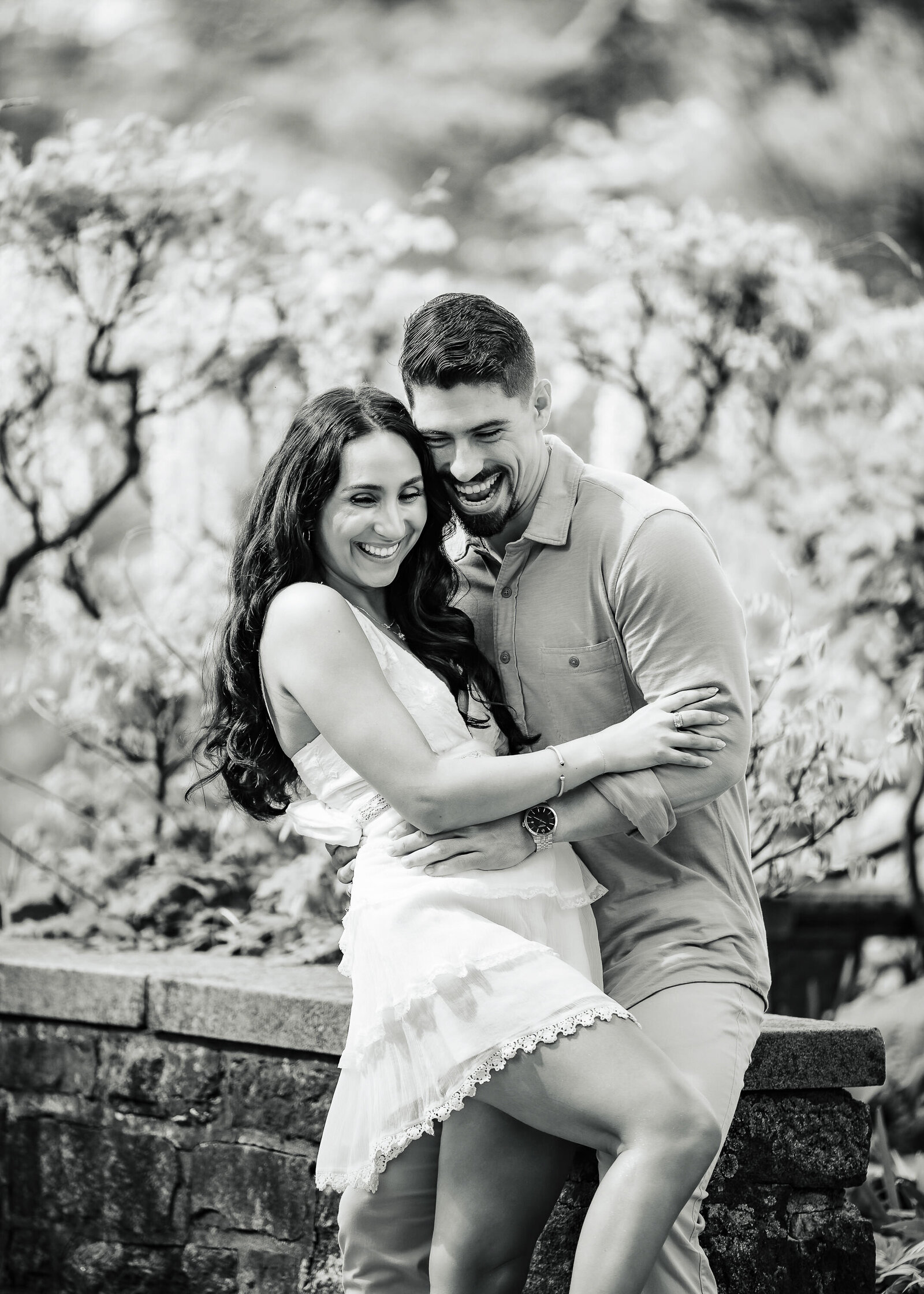 Looking for the BEST engagement photographer in New Jersey? Contact Ishan Fotografi for a free consultation.