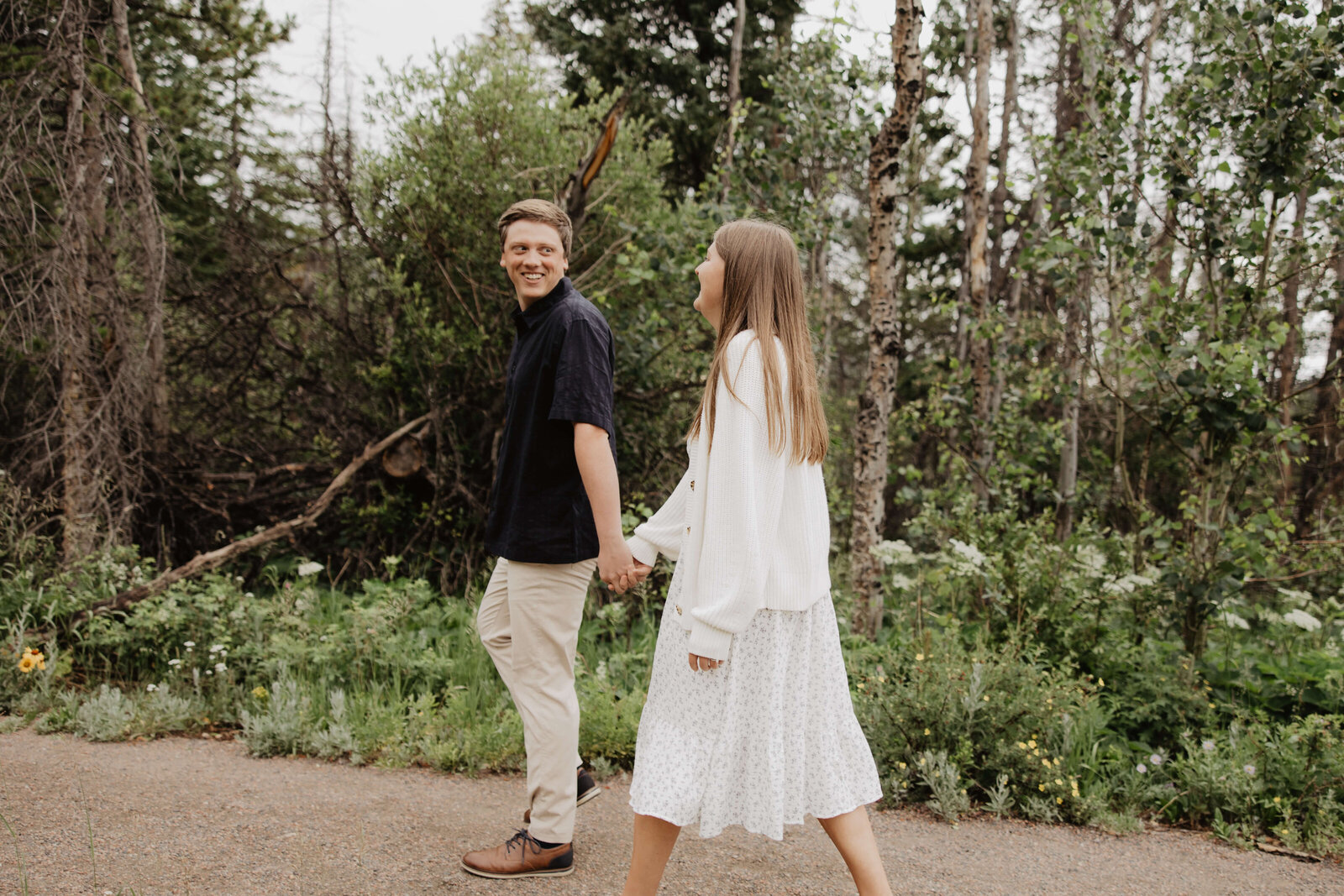 Rocky mountain engagement photo session  Allison elise Photo-1