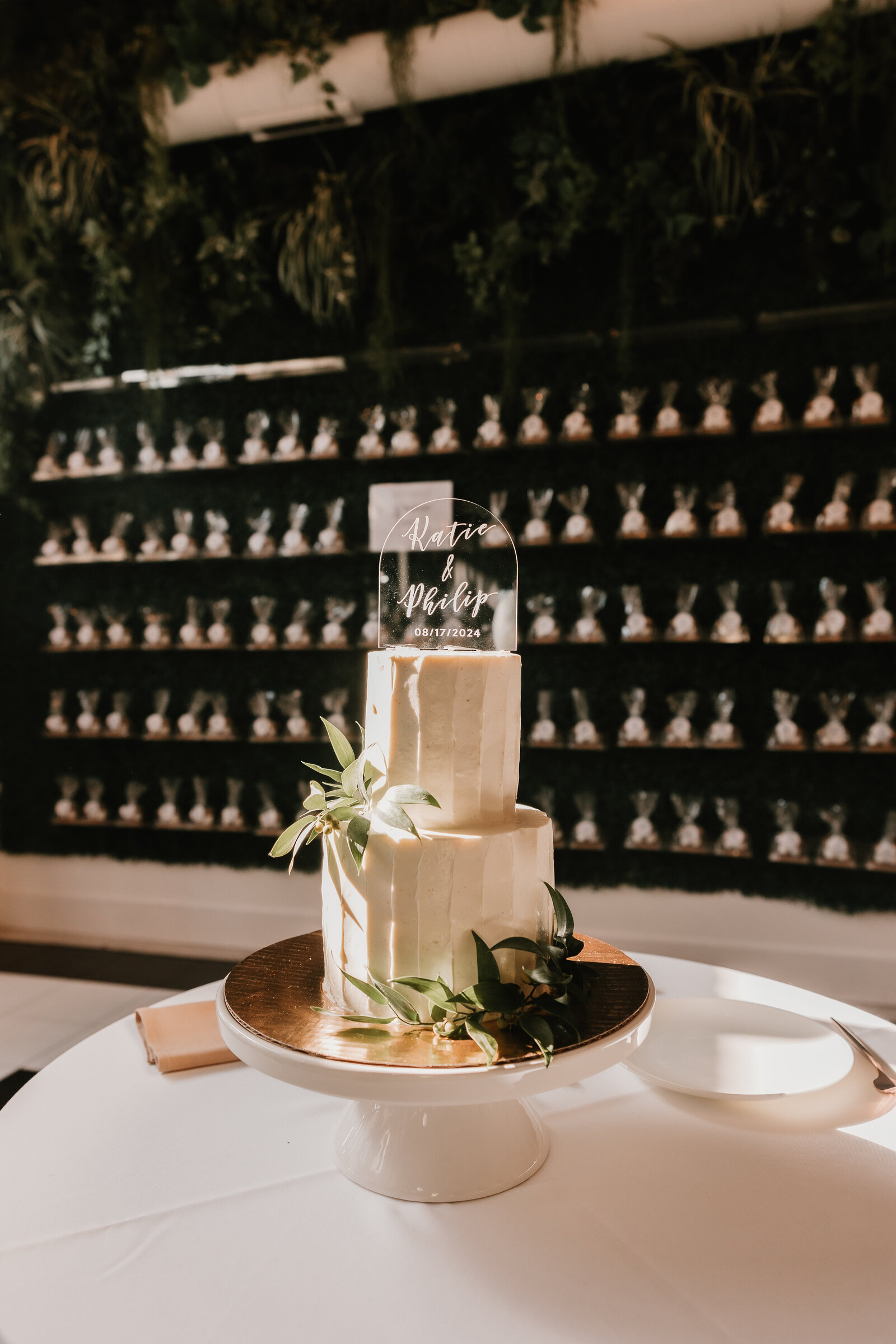 484-Katie and Phillip - Detroit Wedding Photographer - Mariah Kasten Photo