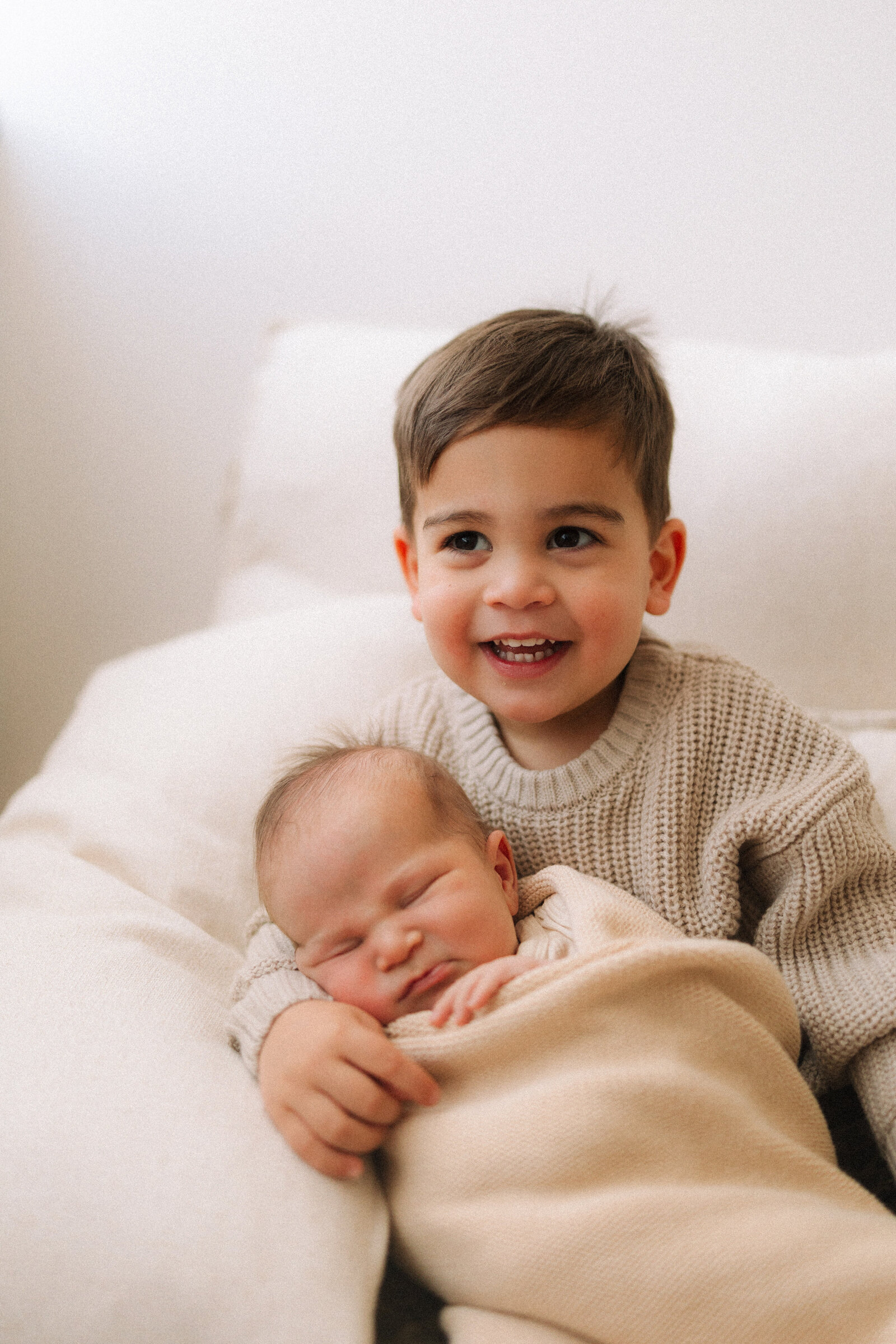 newborn-baby-photographer-canberra-liv-rollings (21)