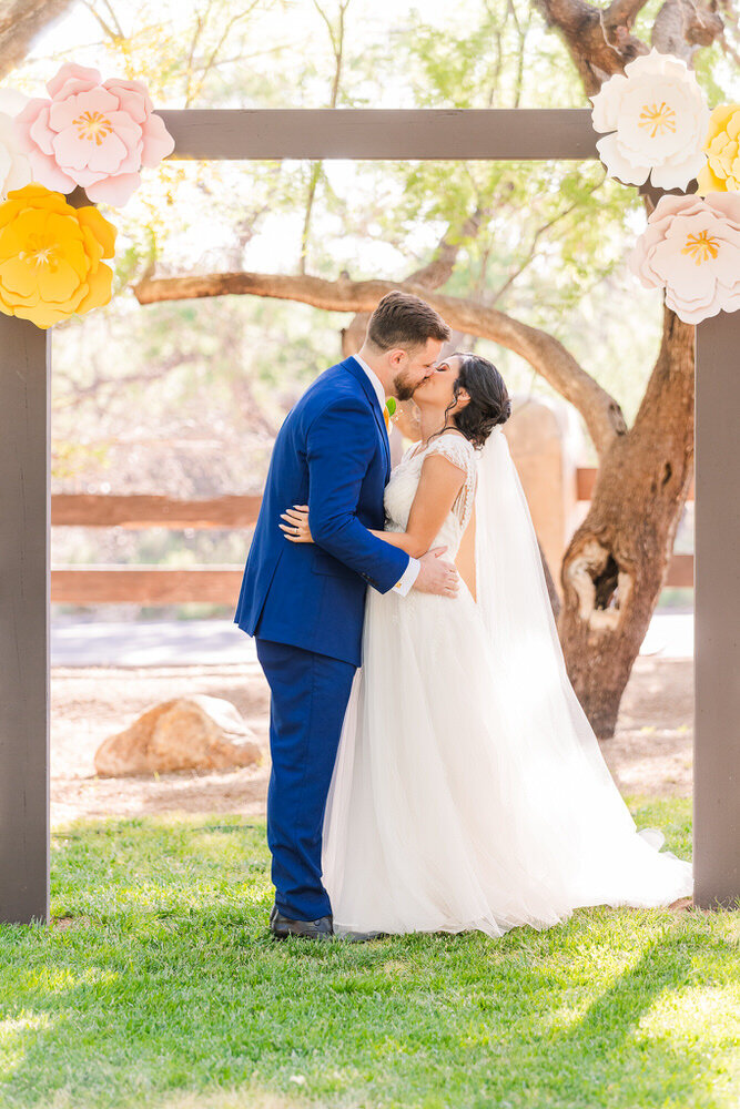 outdoor-wedding-Tucson-marigold-Christy-Hunter-Photography_019