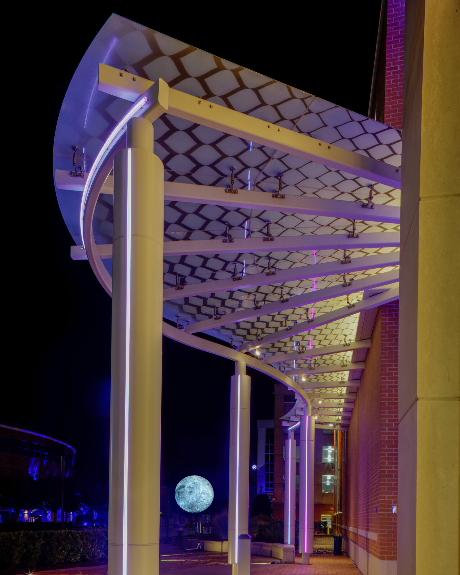 MOON BAM EntranceFull Res