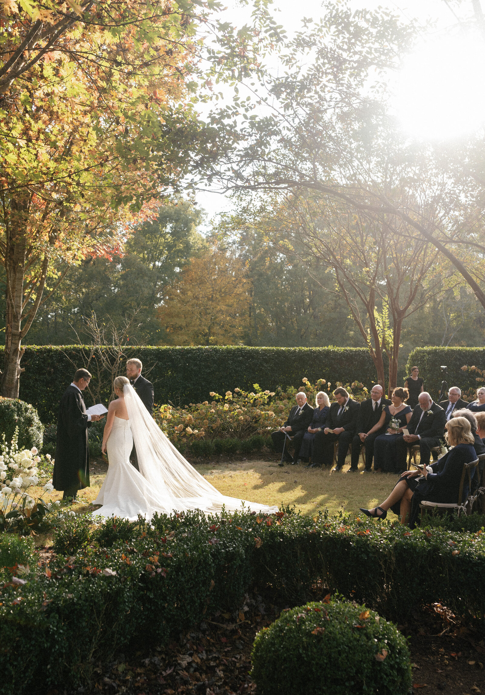 oc-wedding-previews-elizabeth-sellers-photo-22