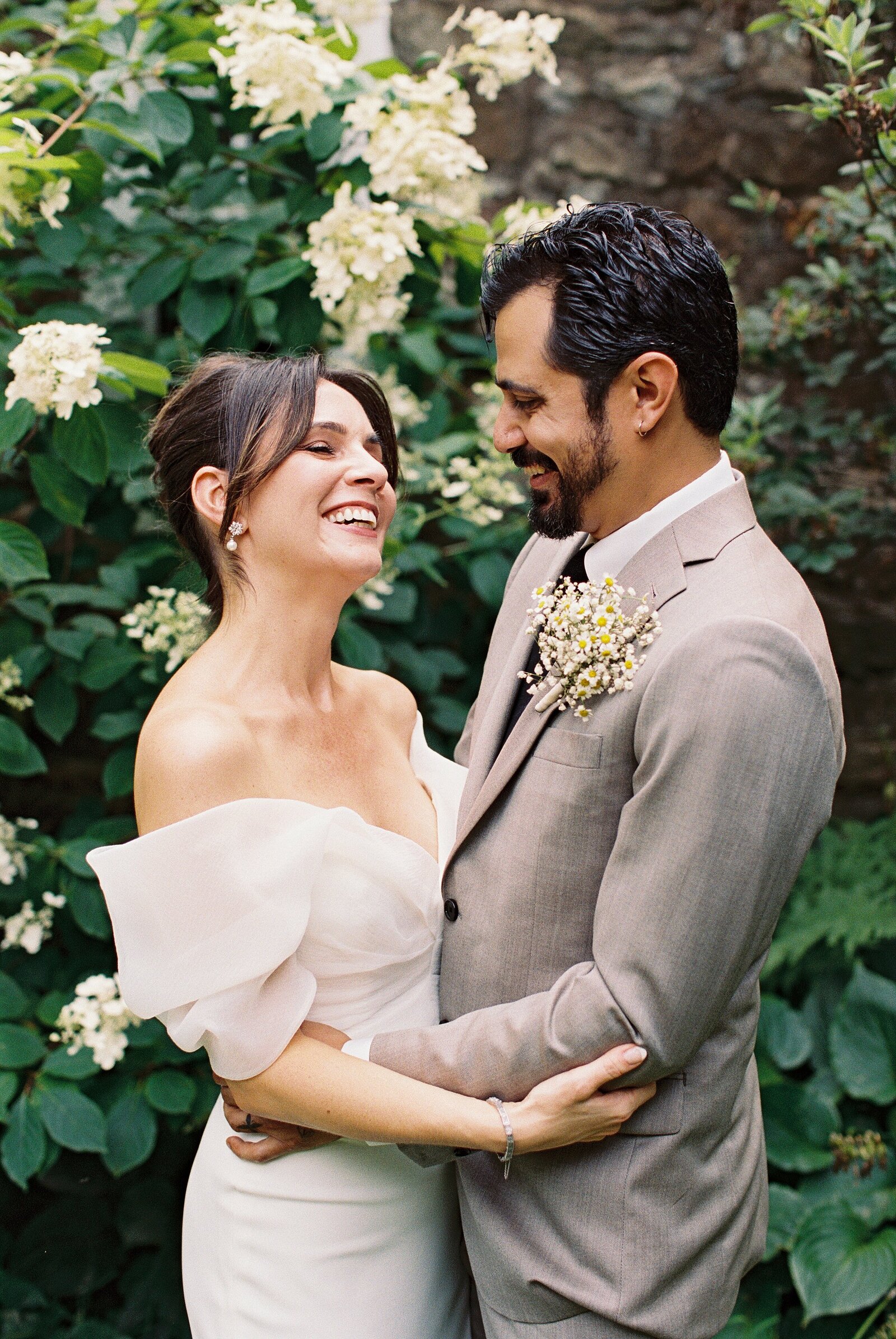 Film-Wedding-Photographer-Near-Me-SamanthaJayPhoto_0203