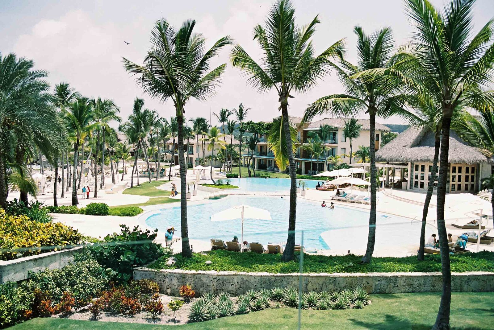 Eden-roc-cap-cana-dominican-republic-wedding-asia-pimentel-photography-j+n-1