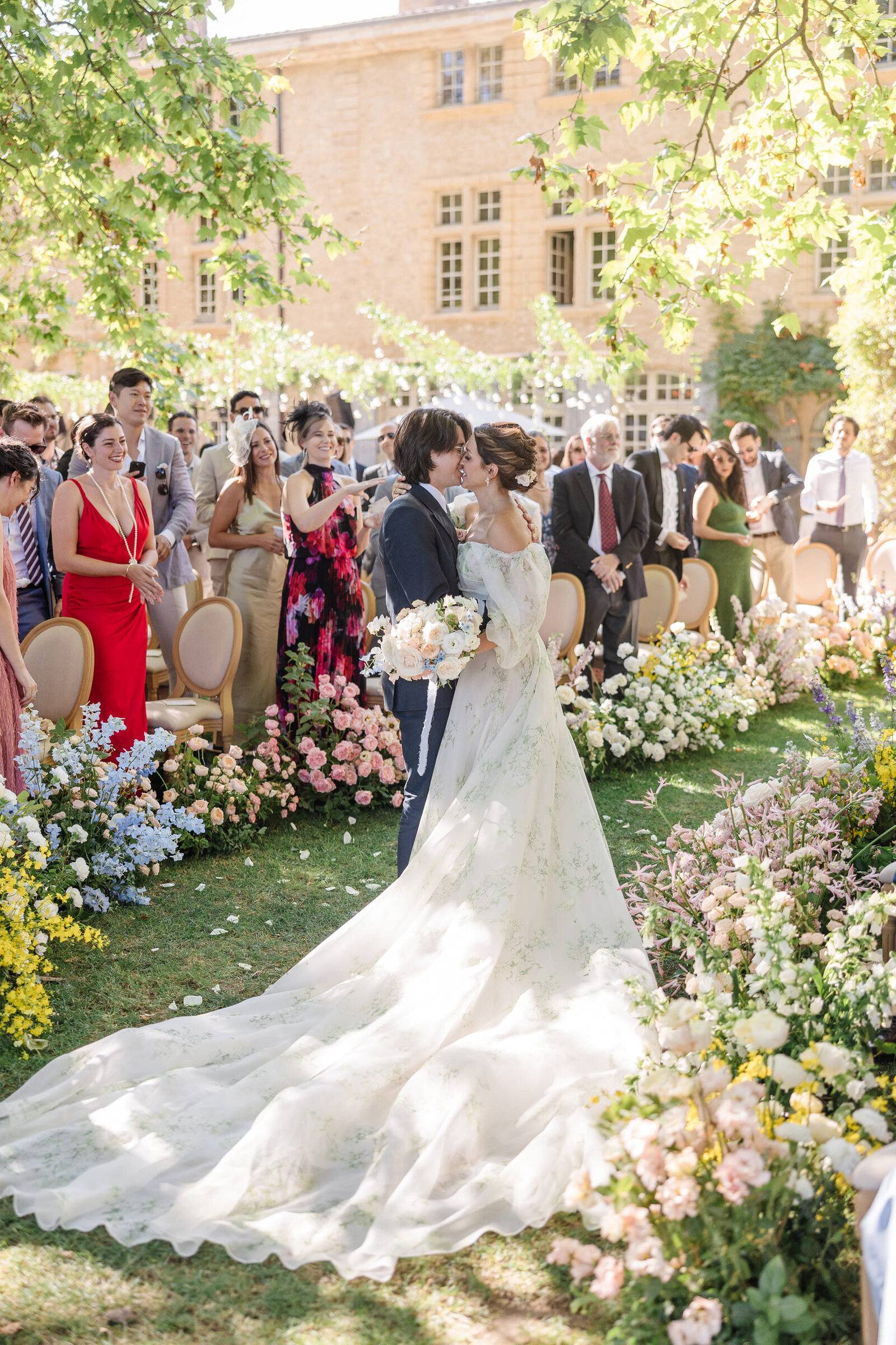 Gorgeous-wedding-couple-France