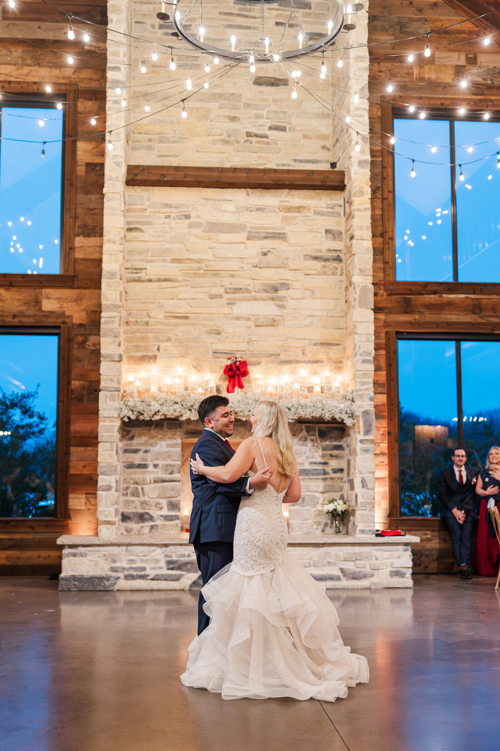 Bride and groom first dance photoshoot solo