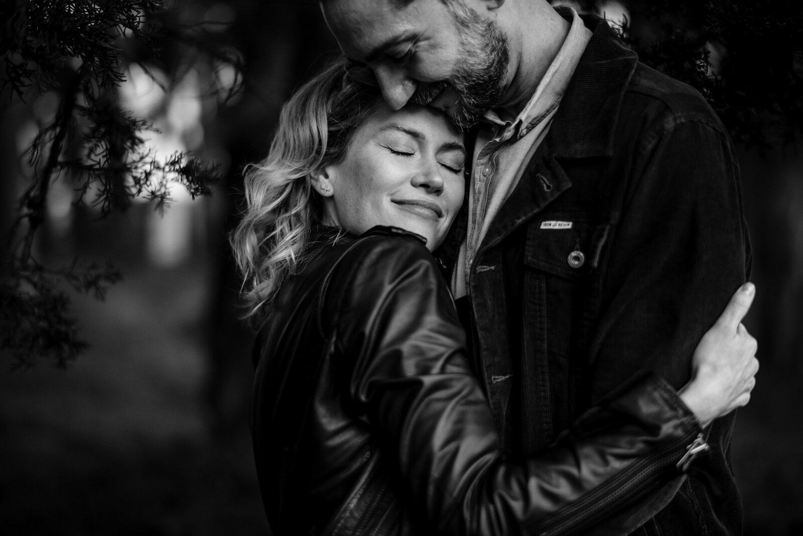 engagement session in SF presidio