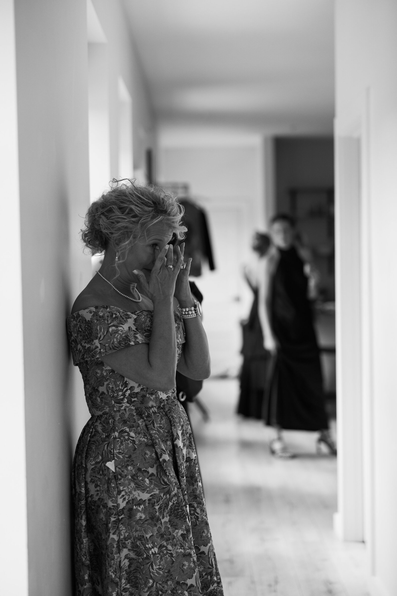 Wild Carrot St. Louis Wedding Photographer Lainie Arnold Photography-33