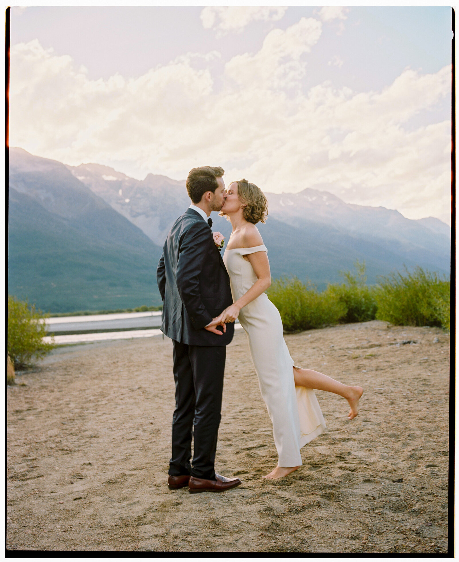 Glenorchy-Elopement-Zara-Staples-Film-Photographer-57